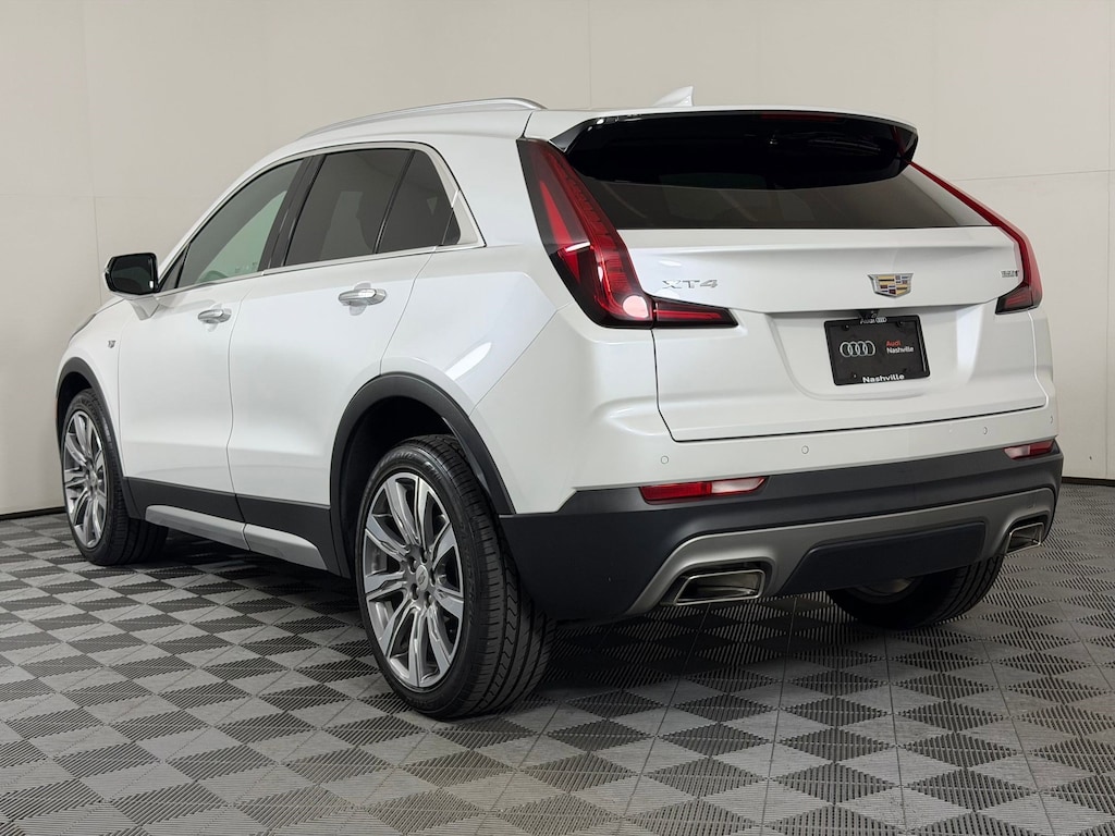 Used 2022 CADILLAC XT4 FWD Premium Luxury SUV