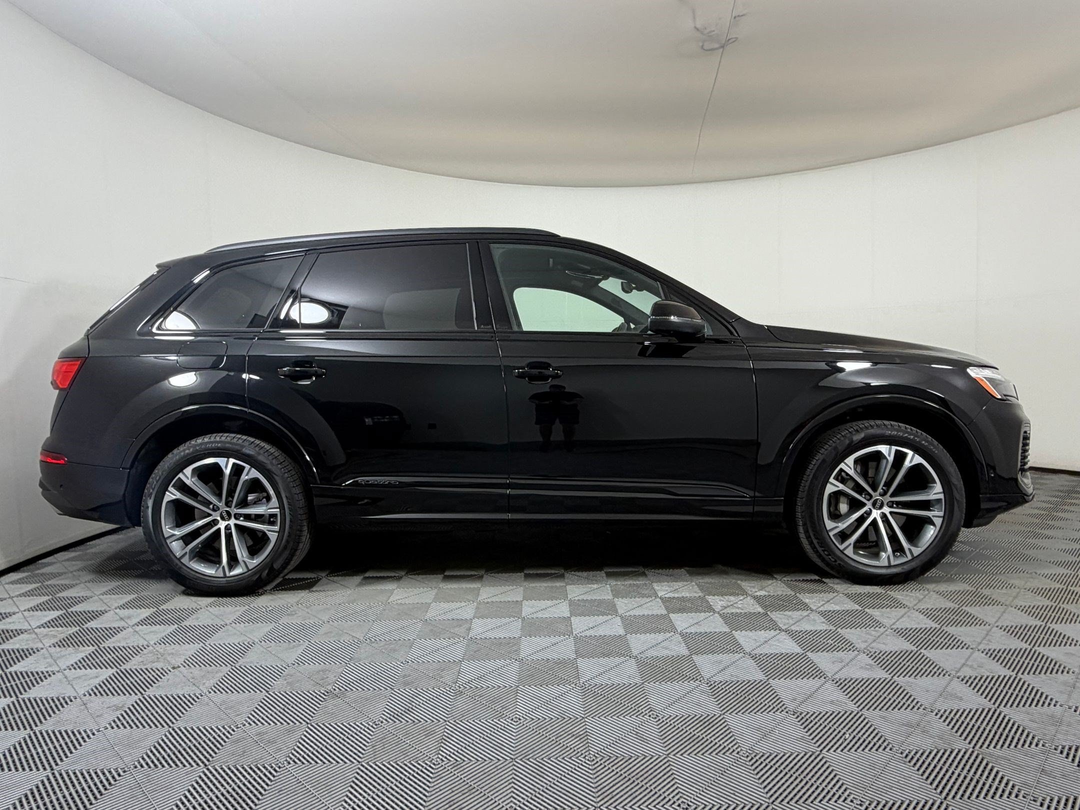 2026 Audi Q7 Premium Plus SUV