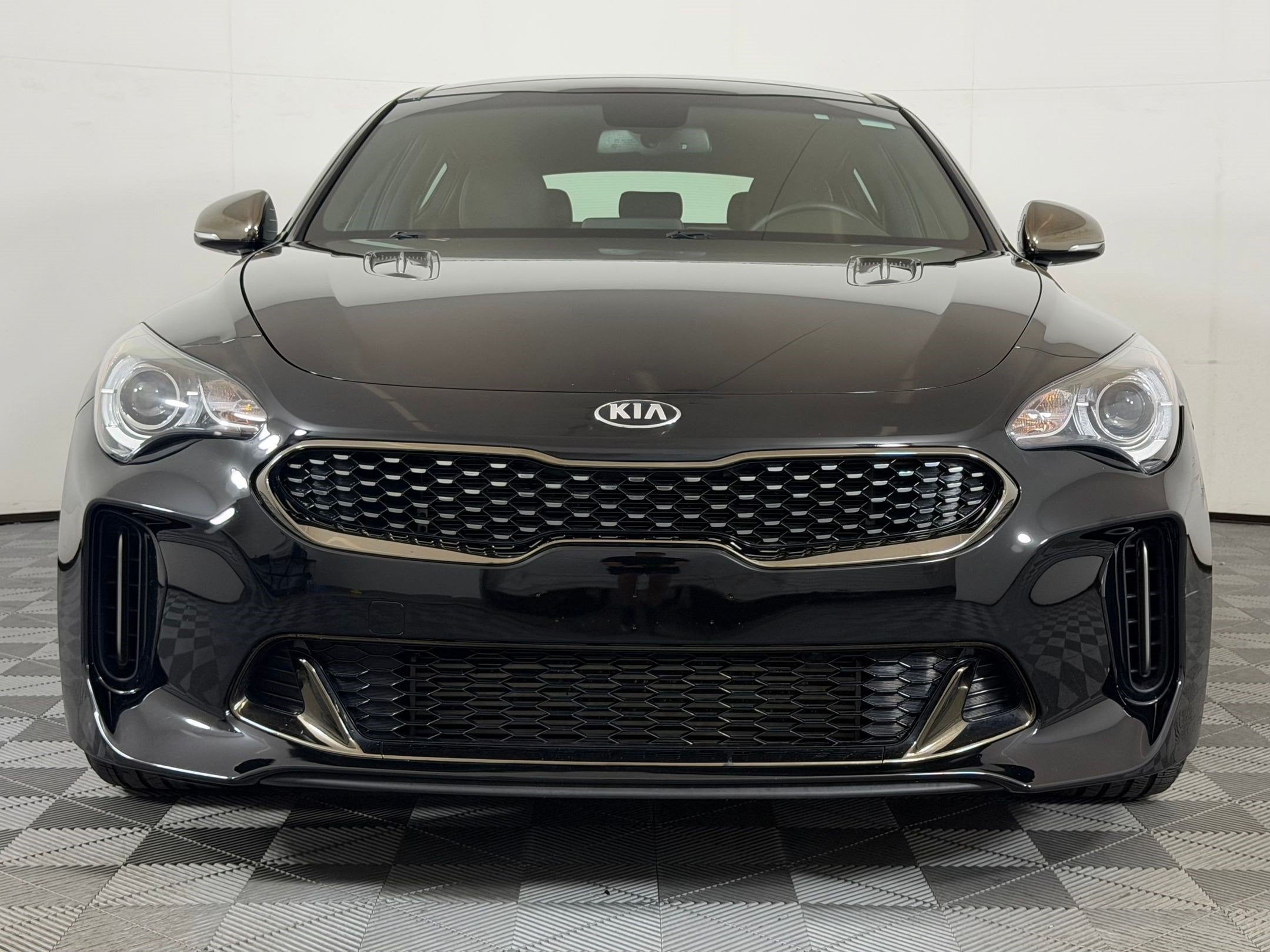 2021 Kia Stinger GT-Line Sedan