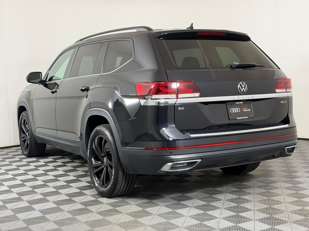 Used 2022 Volkswagen Atlas 2.0T SE w/Technology SUV