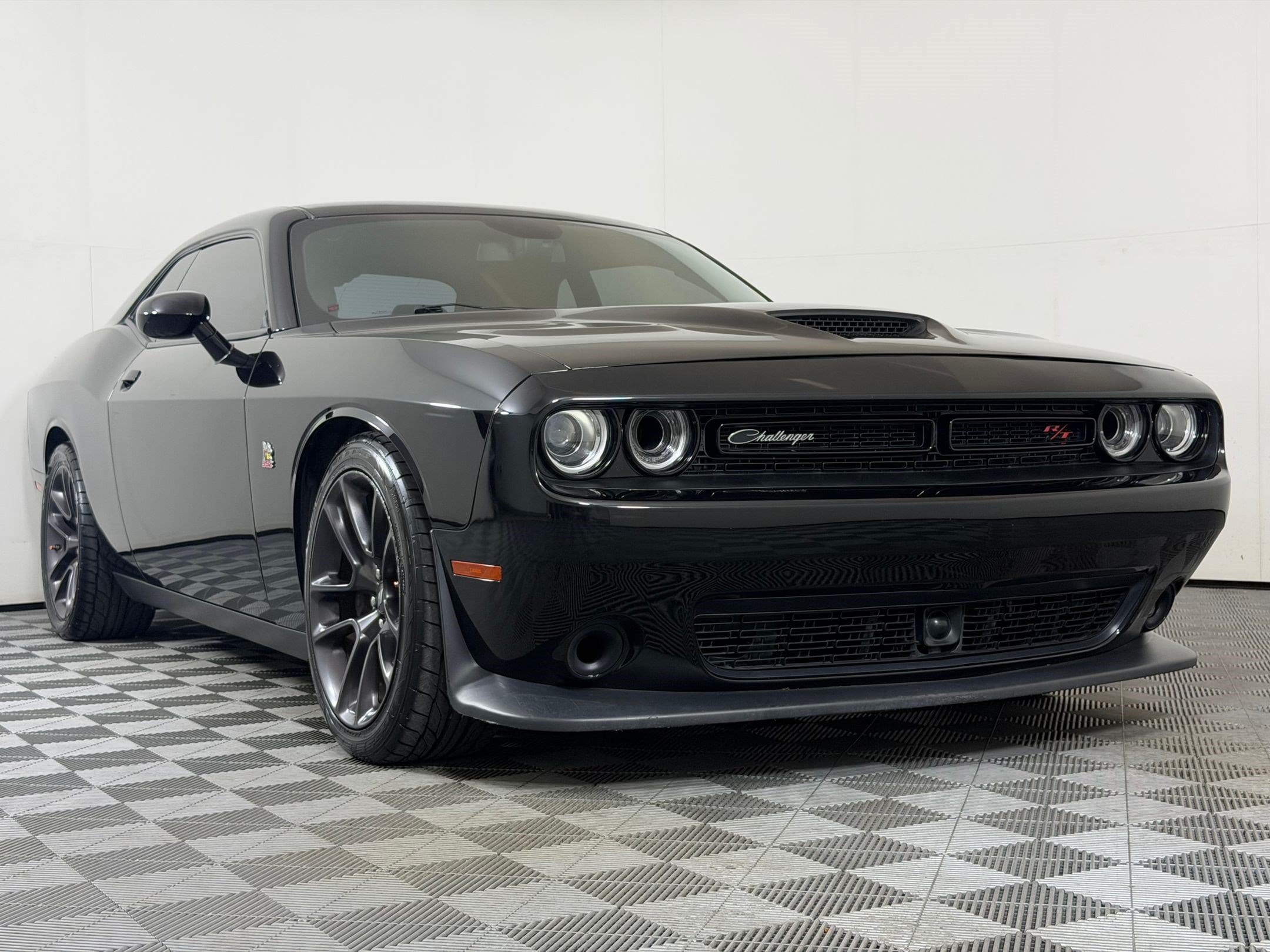 2020 Dodge Challenger R/T Scat Pack Coupe