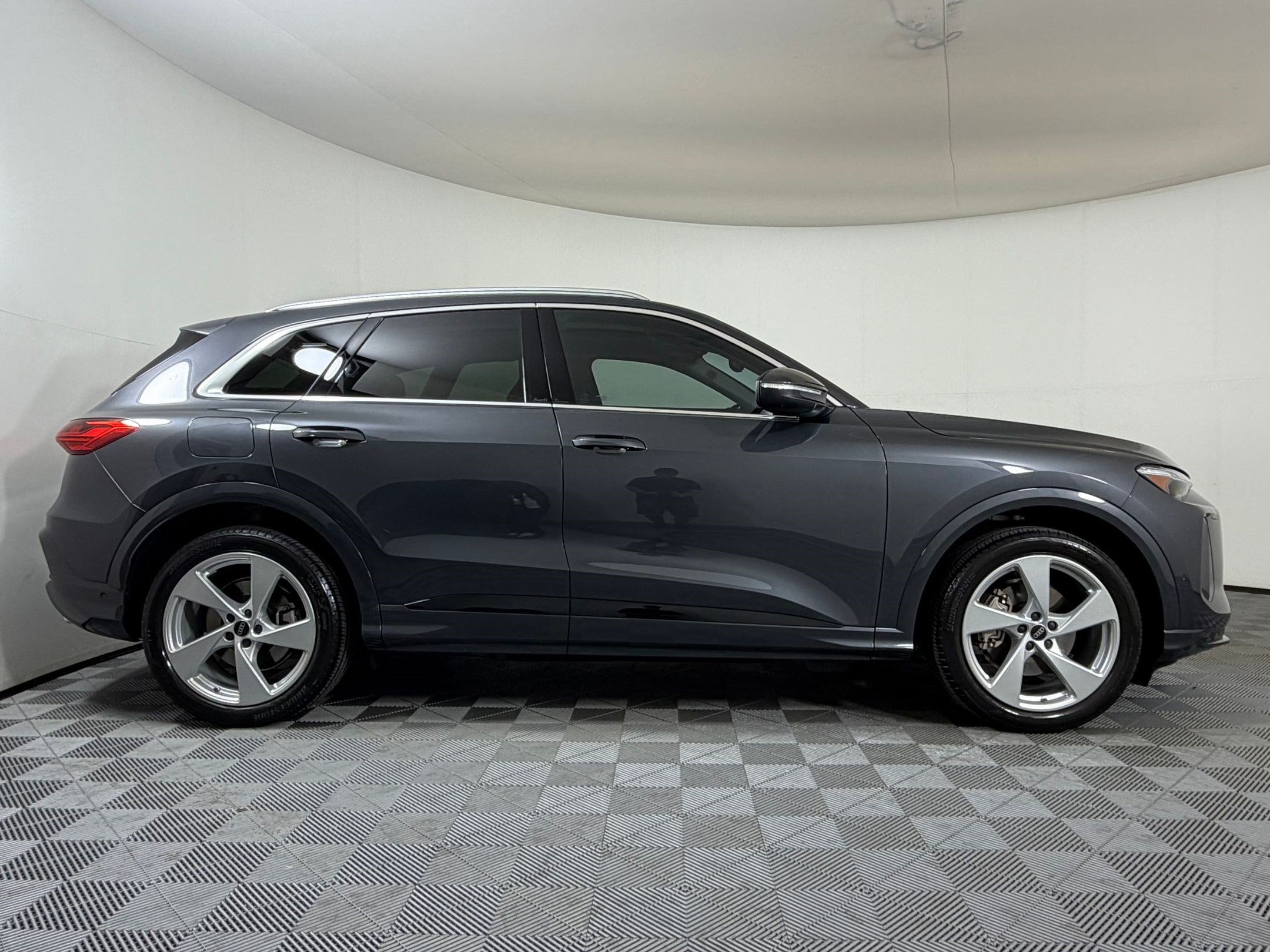 2025 Audi Q5 Prestige SUV