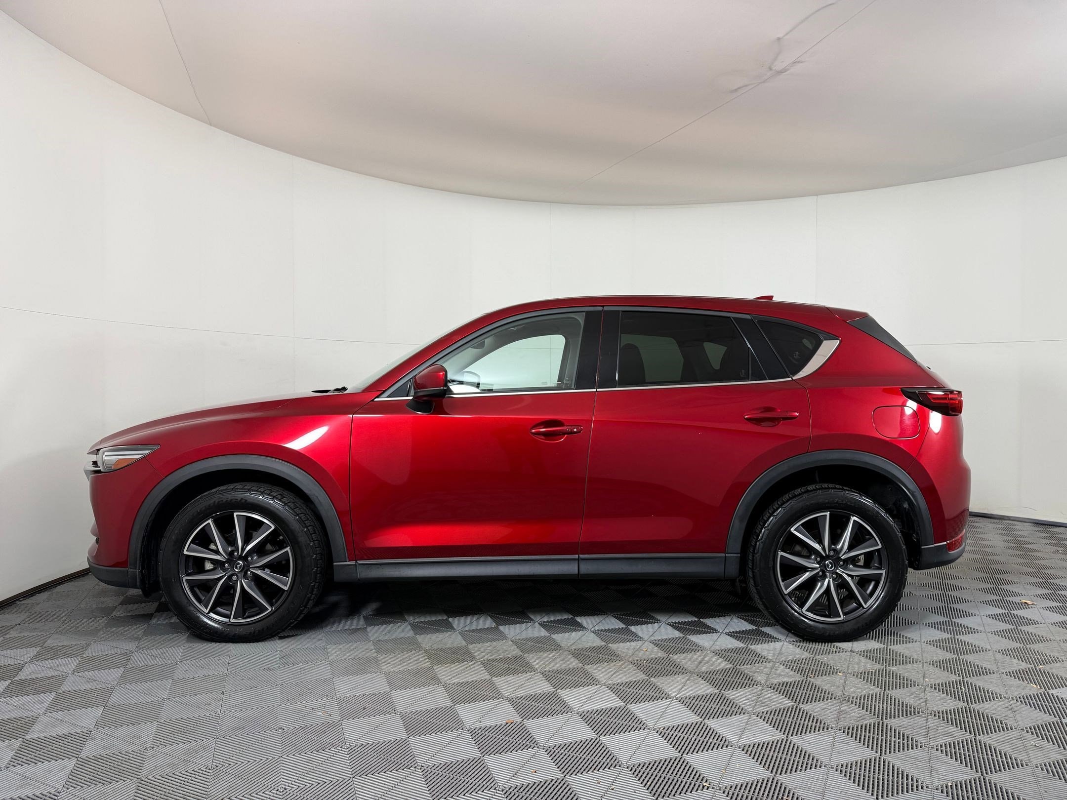 Used 2018 Mazda CX-5 Grand Touring with VIN JM3KFADM6J0304839 for sale in Brentwood, TN