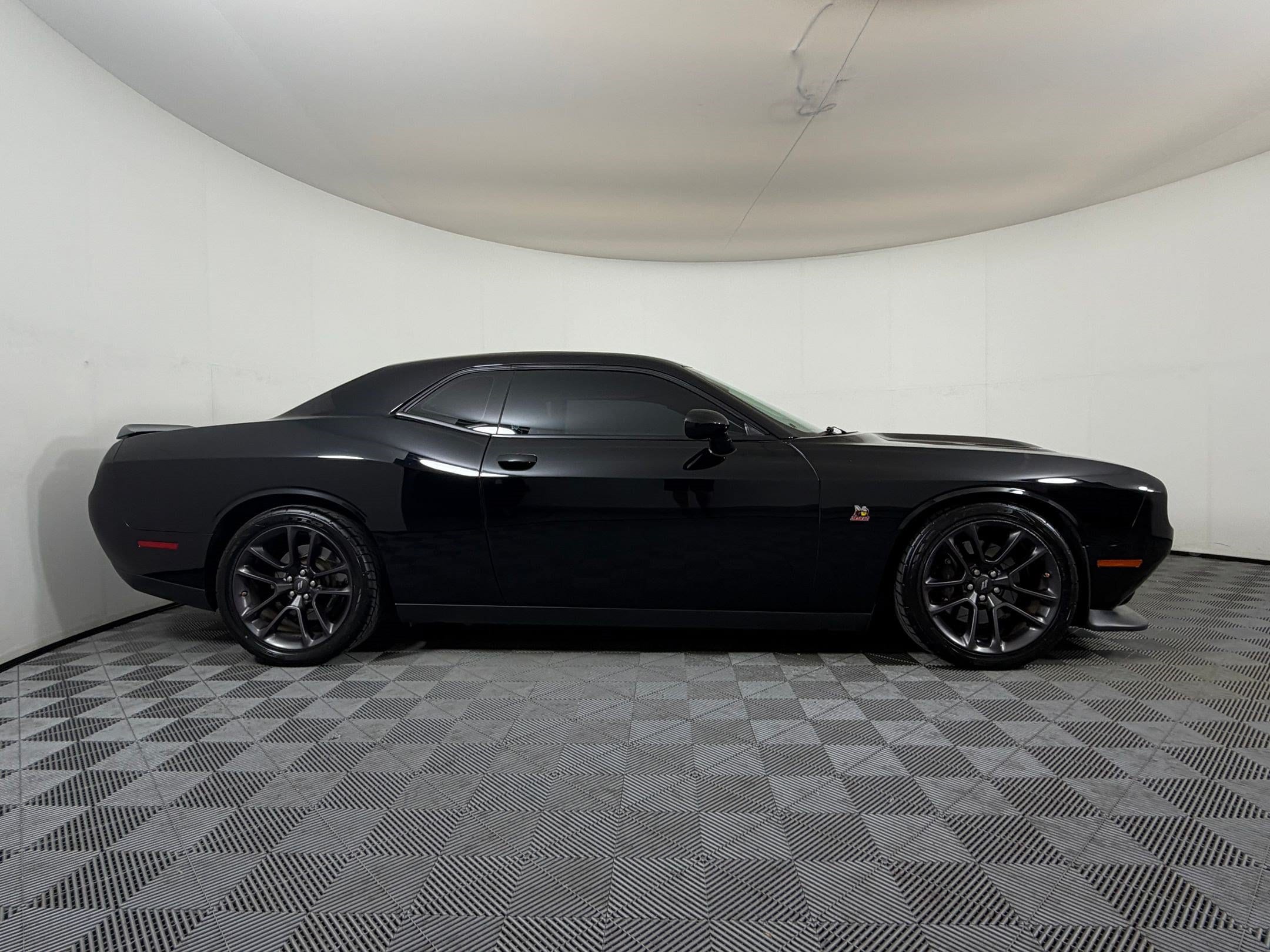 2020 Dodge Challenger R/T Scat Pack Coupe