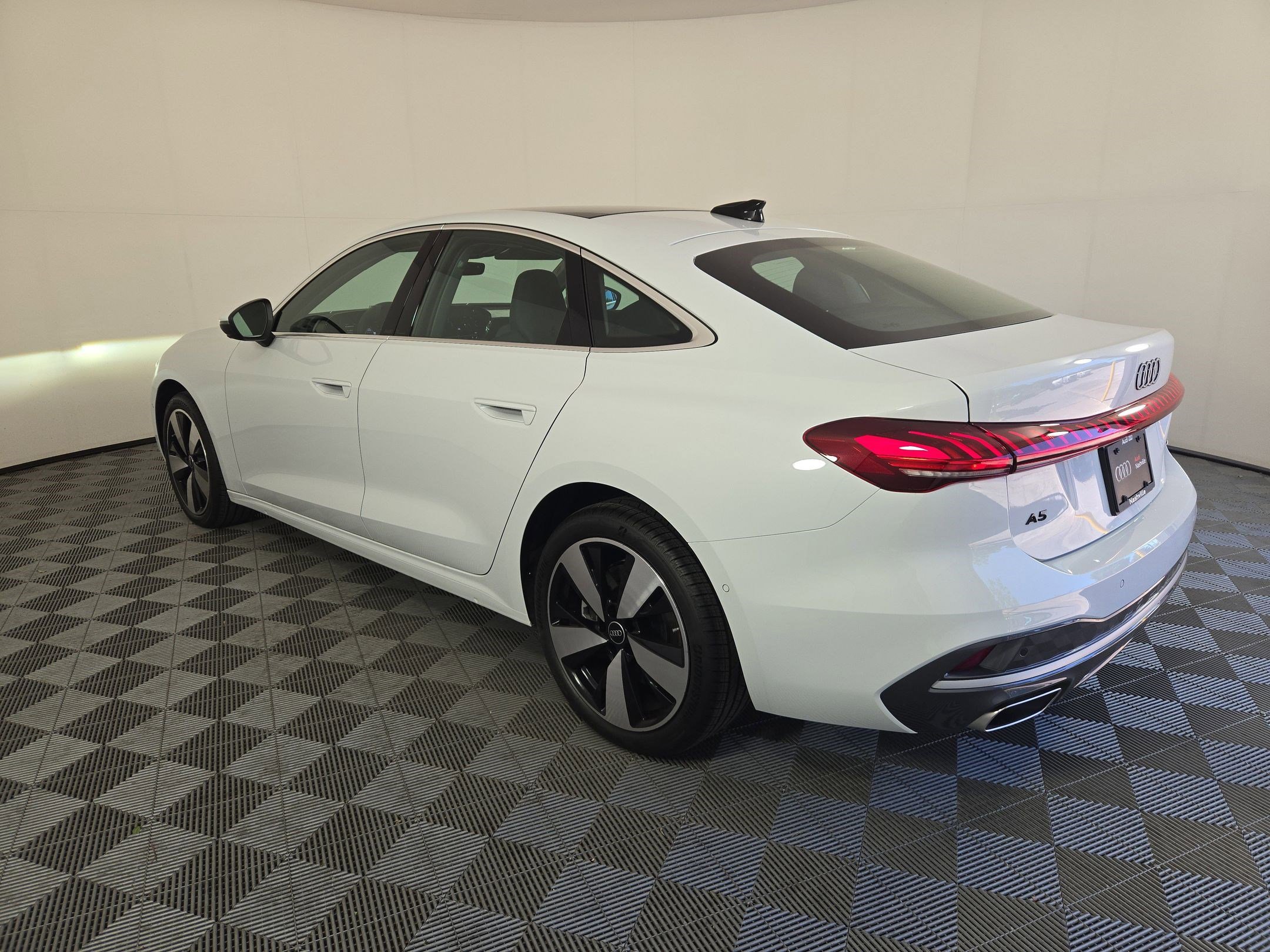 2025 Audi A5 2.0T Premium Plus photo 3