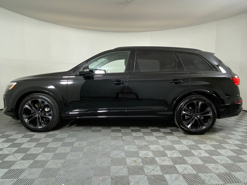 New 2026 Audi Q7 55 Premium Plus SUV