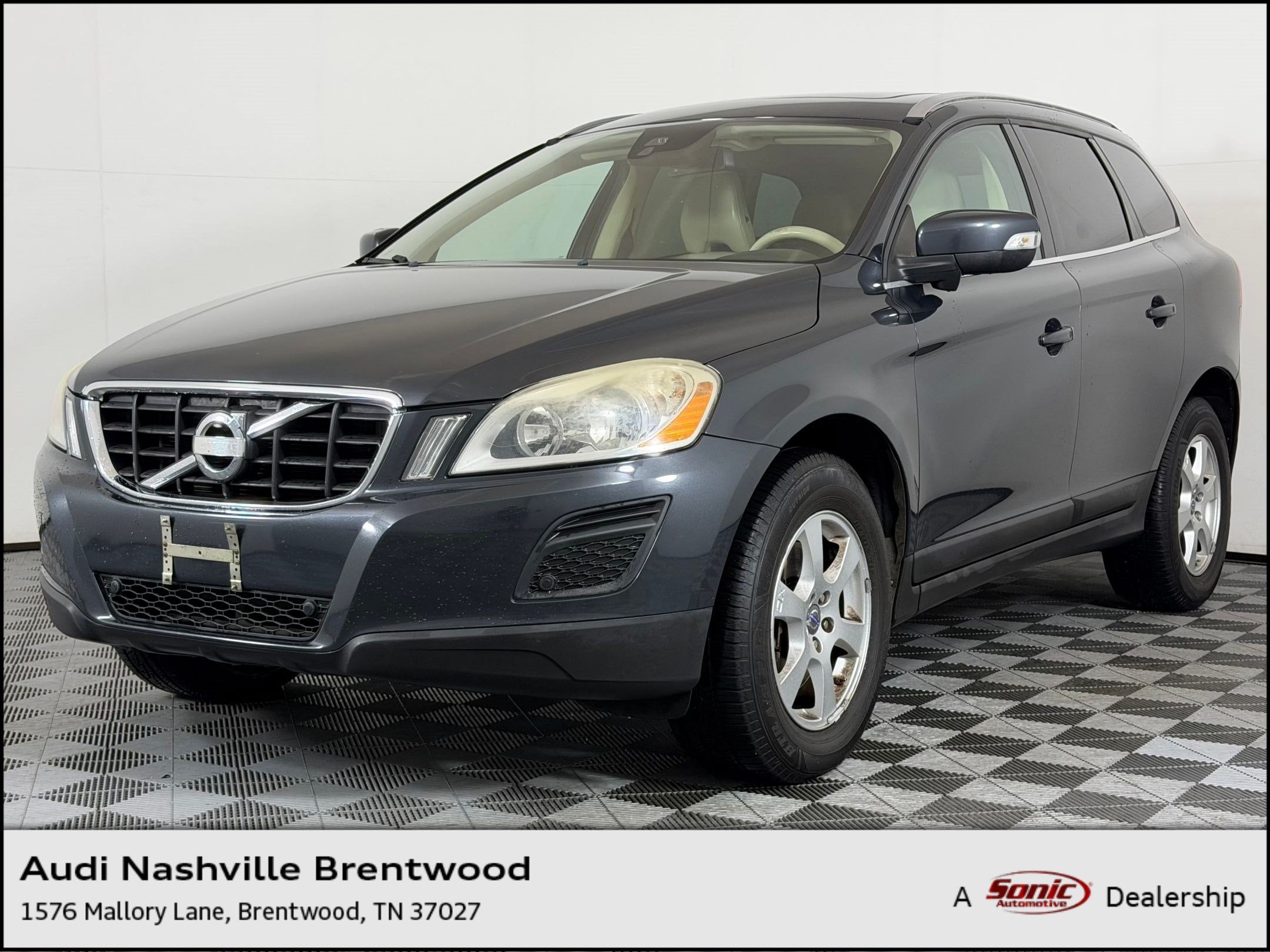 XC60 3.2L Premier Plus SUV