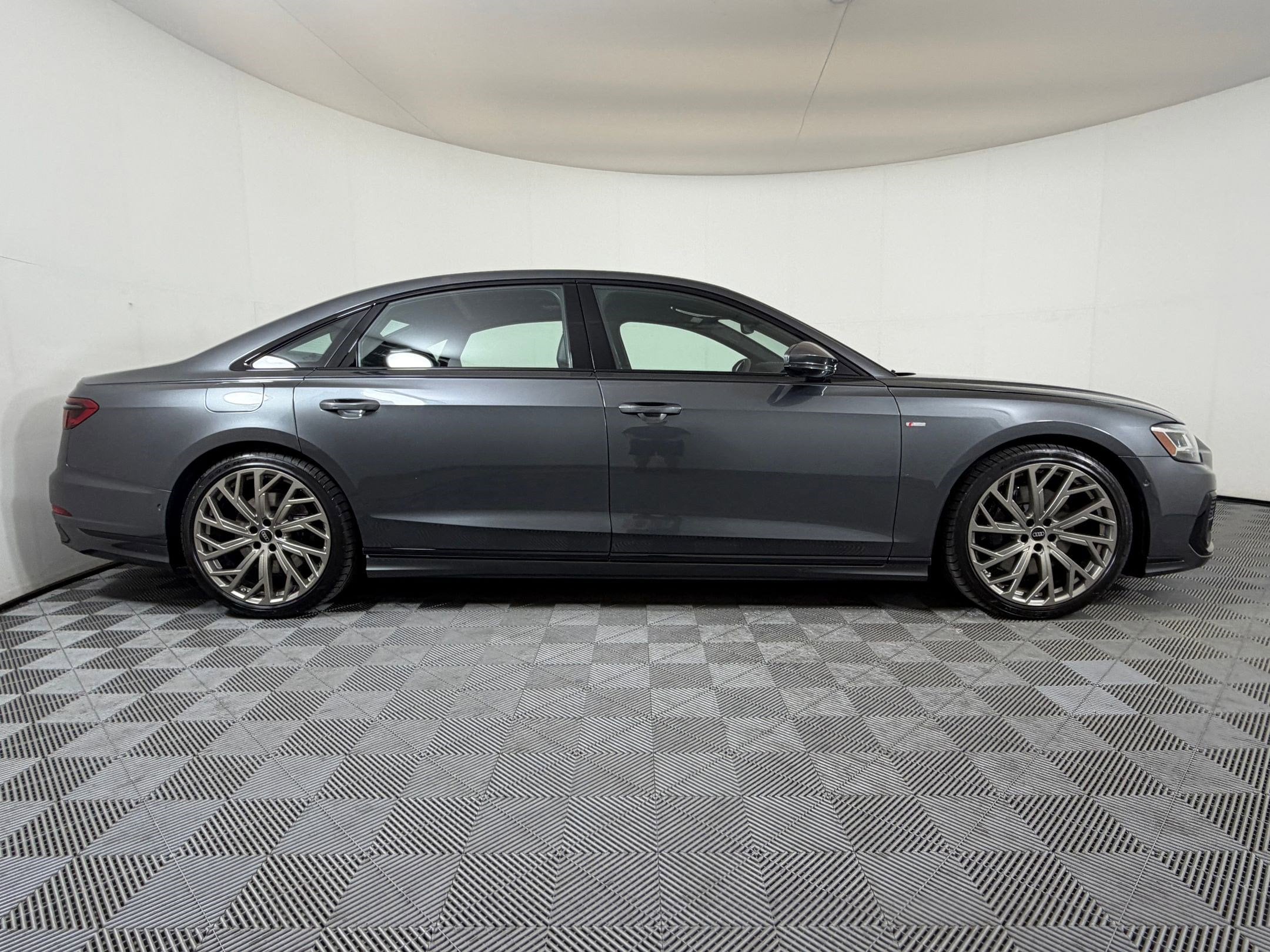 A8 L Quattro Sedan