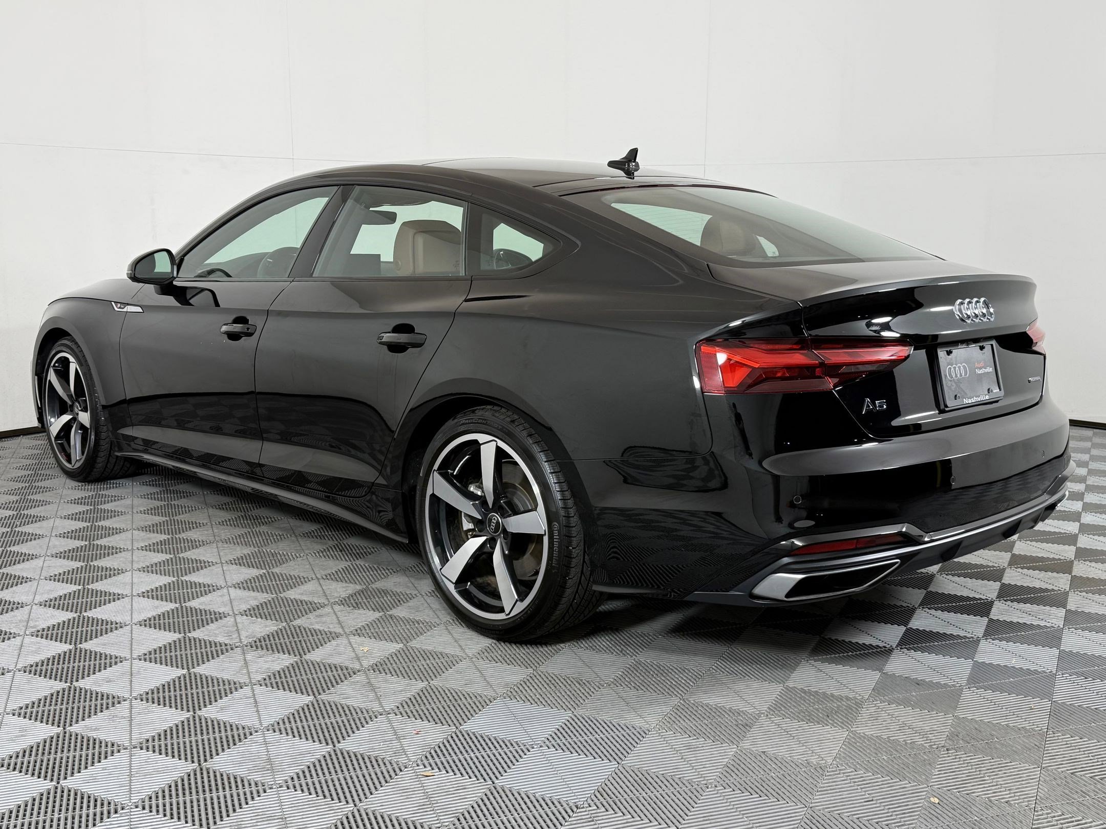 2025 Audi A5 S line Quattro Premium Plus photo 3