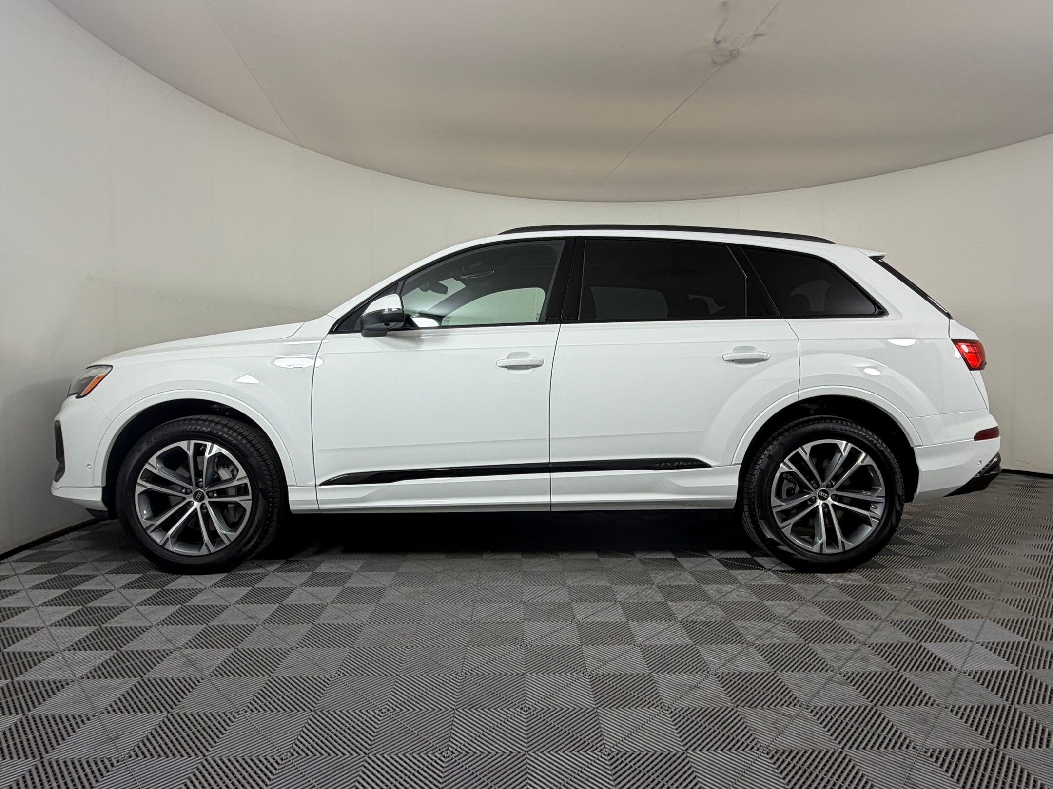2026 Audi Q7 S Line Premium SUV