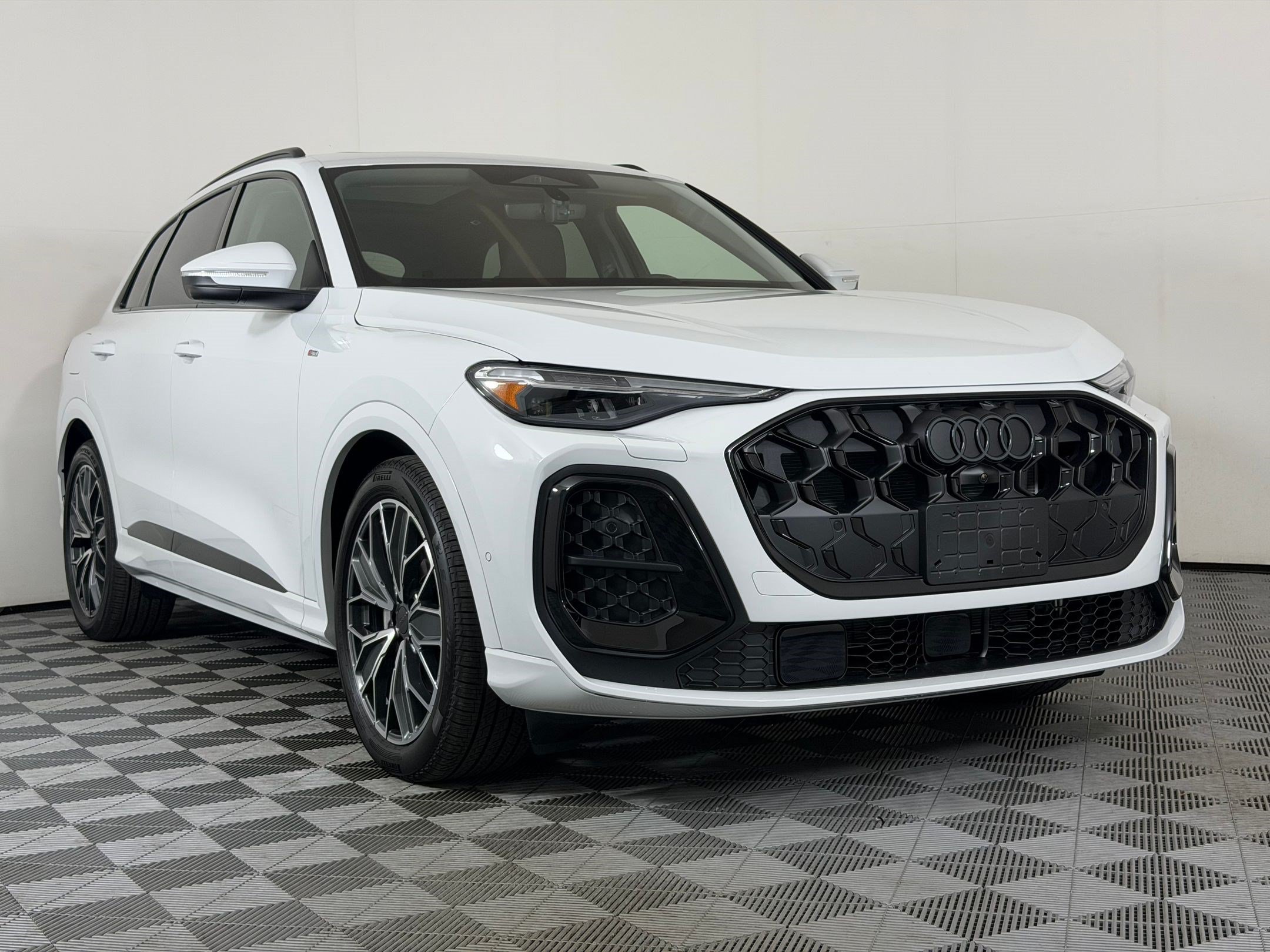 2026 Audi Q5 Prestige SUV