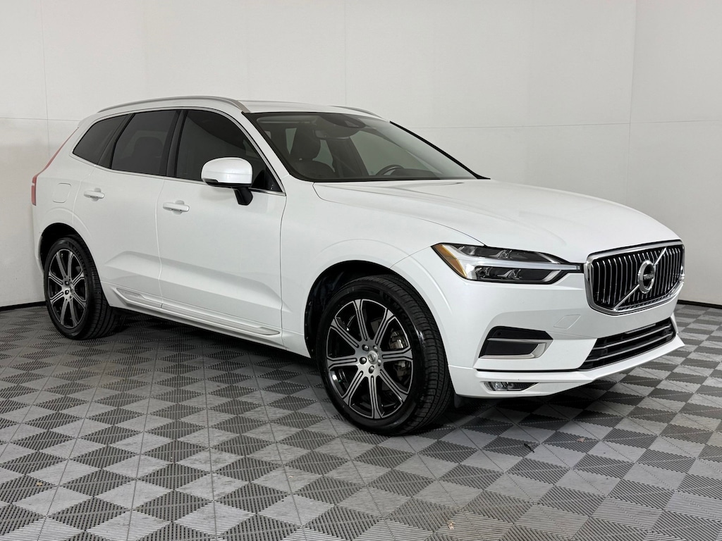 2020 Volvo XC60 Inscription photo 3