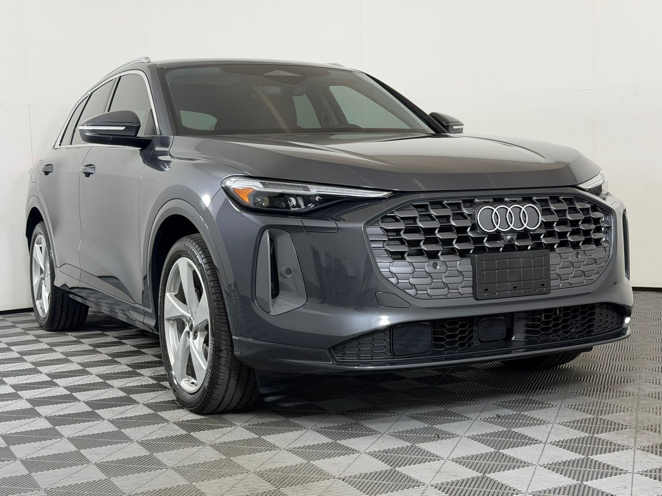 2025 Audi Q5 Prestige SUV