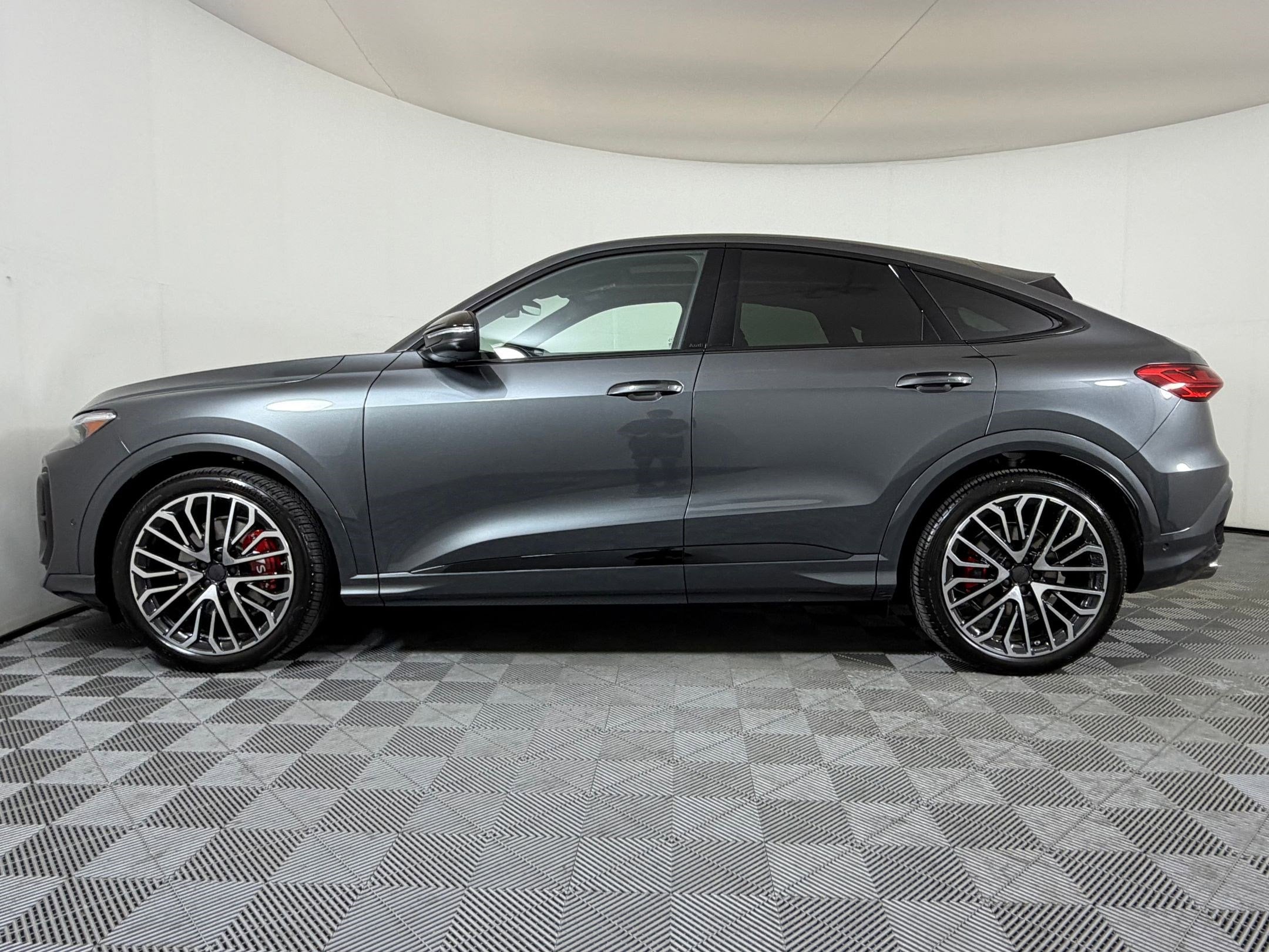 SQ5 Sportback Prestige SUV