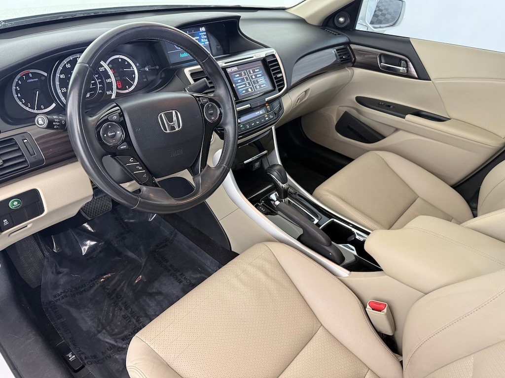Used 2017 Honda Accord Sedan EX-L Sedan