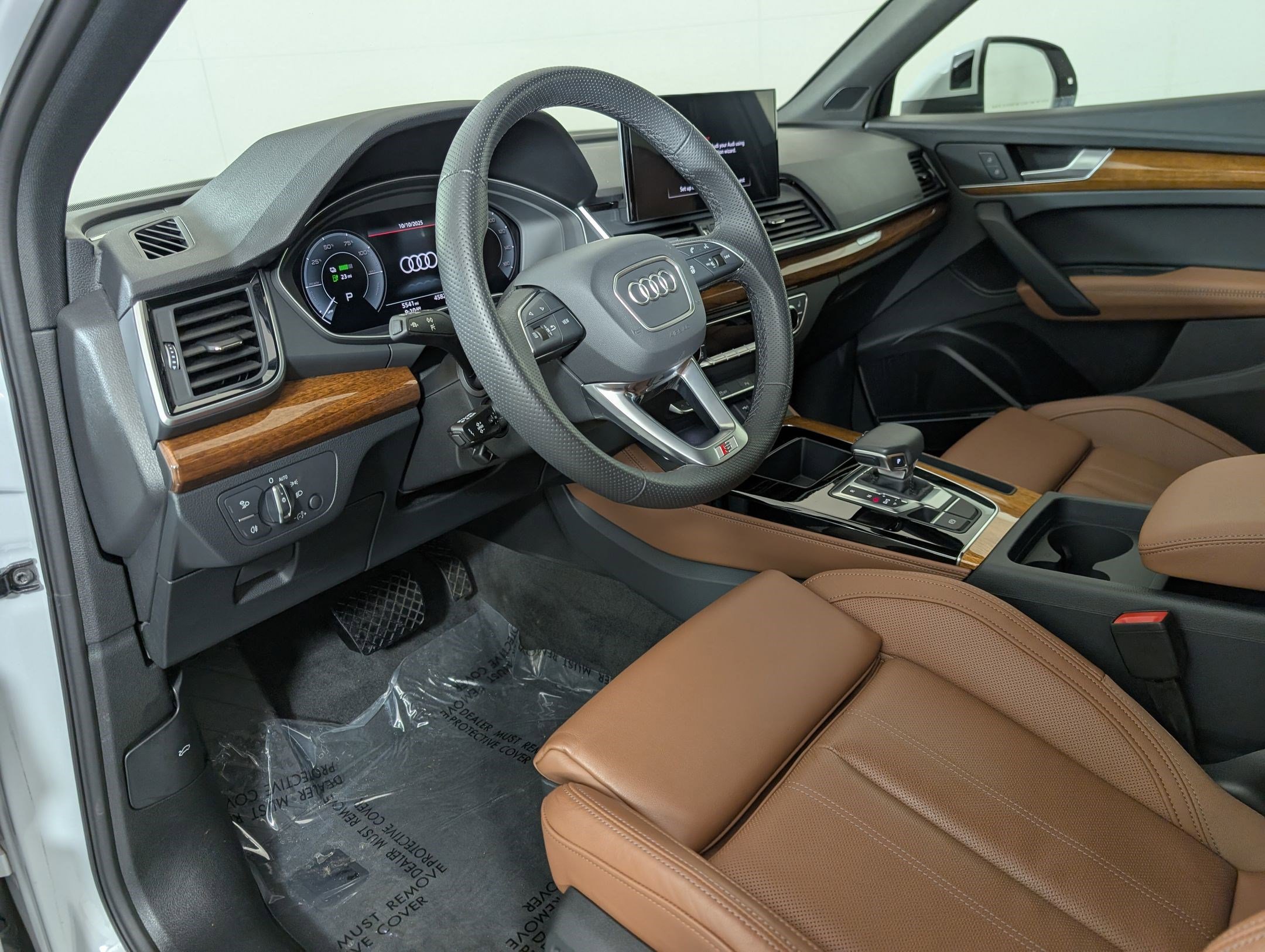 2024 Audi Q5 S line Premium Plus photo 3