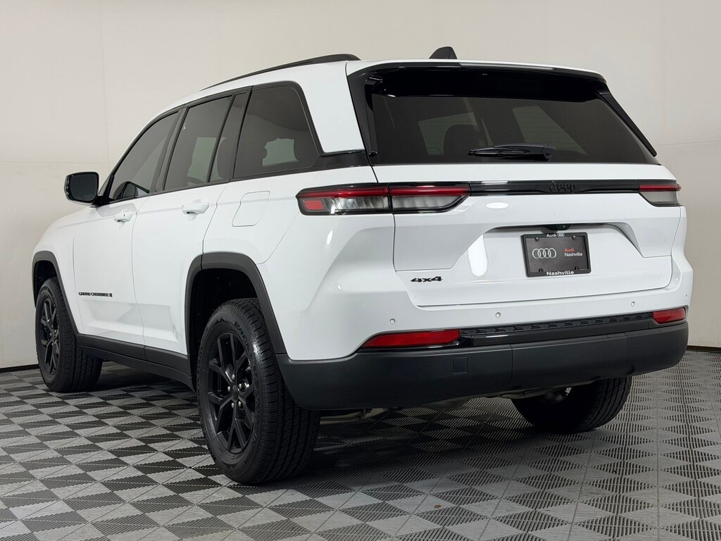 Used 2024 Jeep Grand Cherokee Altitude X SUV