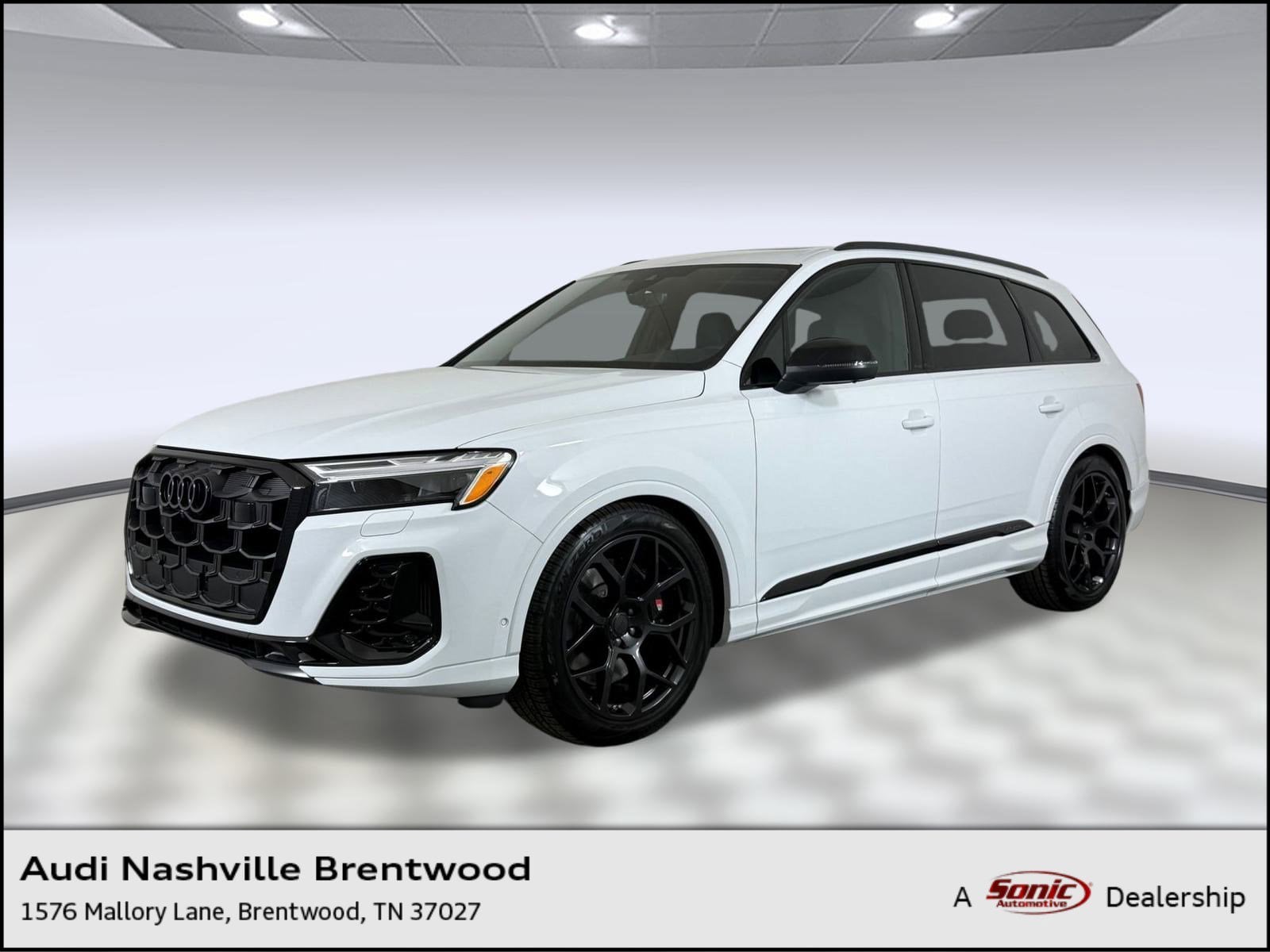 SQ7 Premium Plus SUV