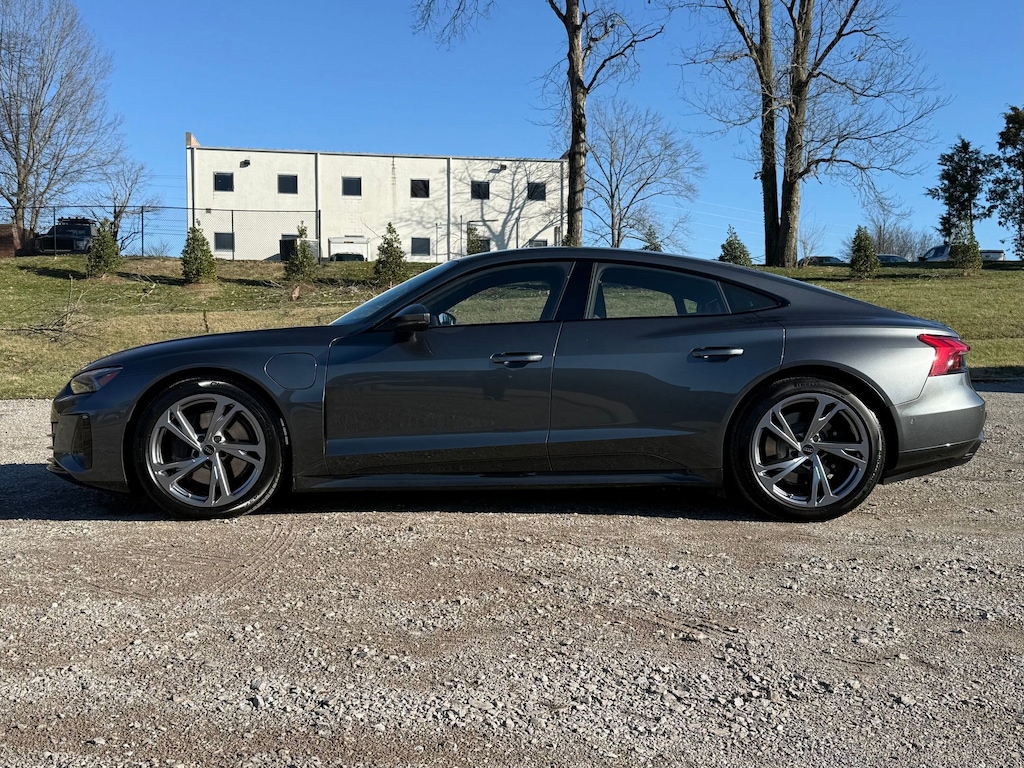 Used 2024 Audi e-tron GT Prestige Sedan