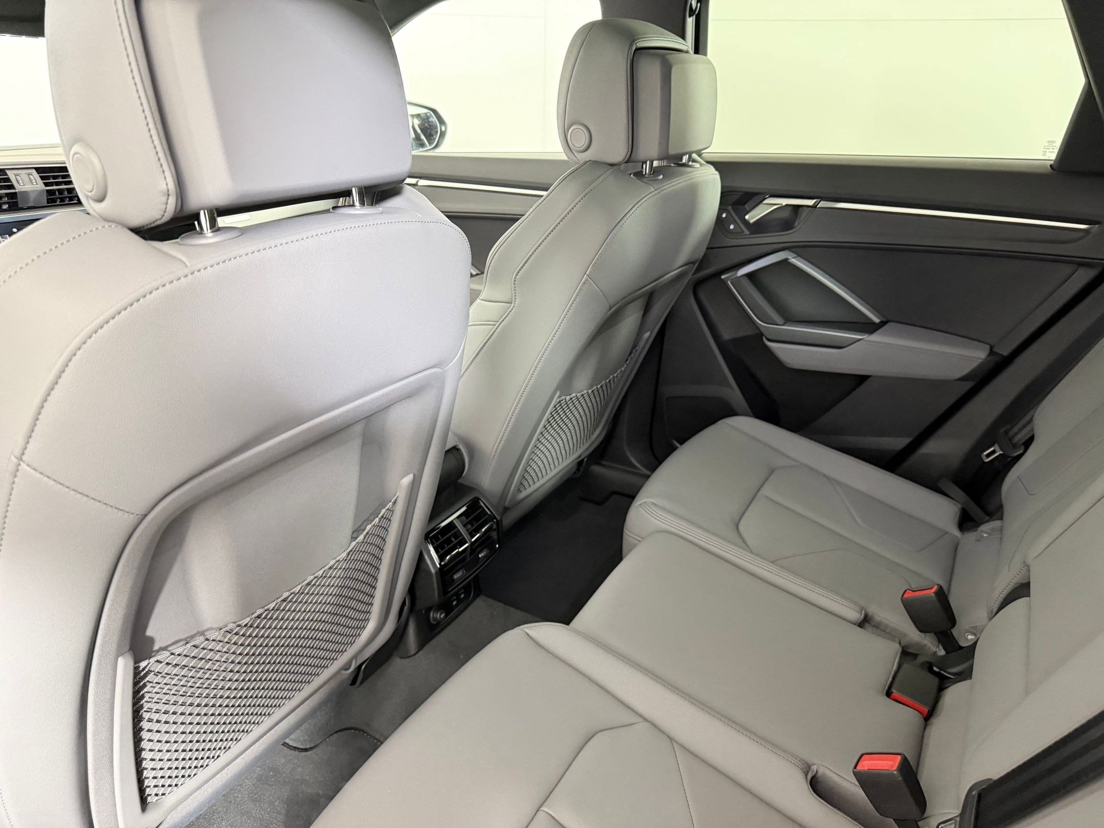 2025 Audi Q3 S Line Premium - Photo 23