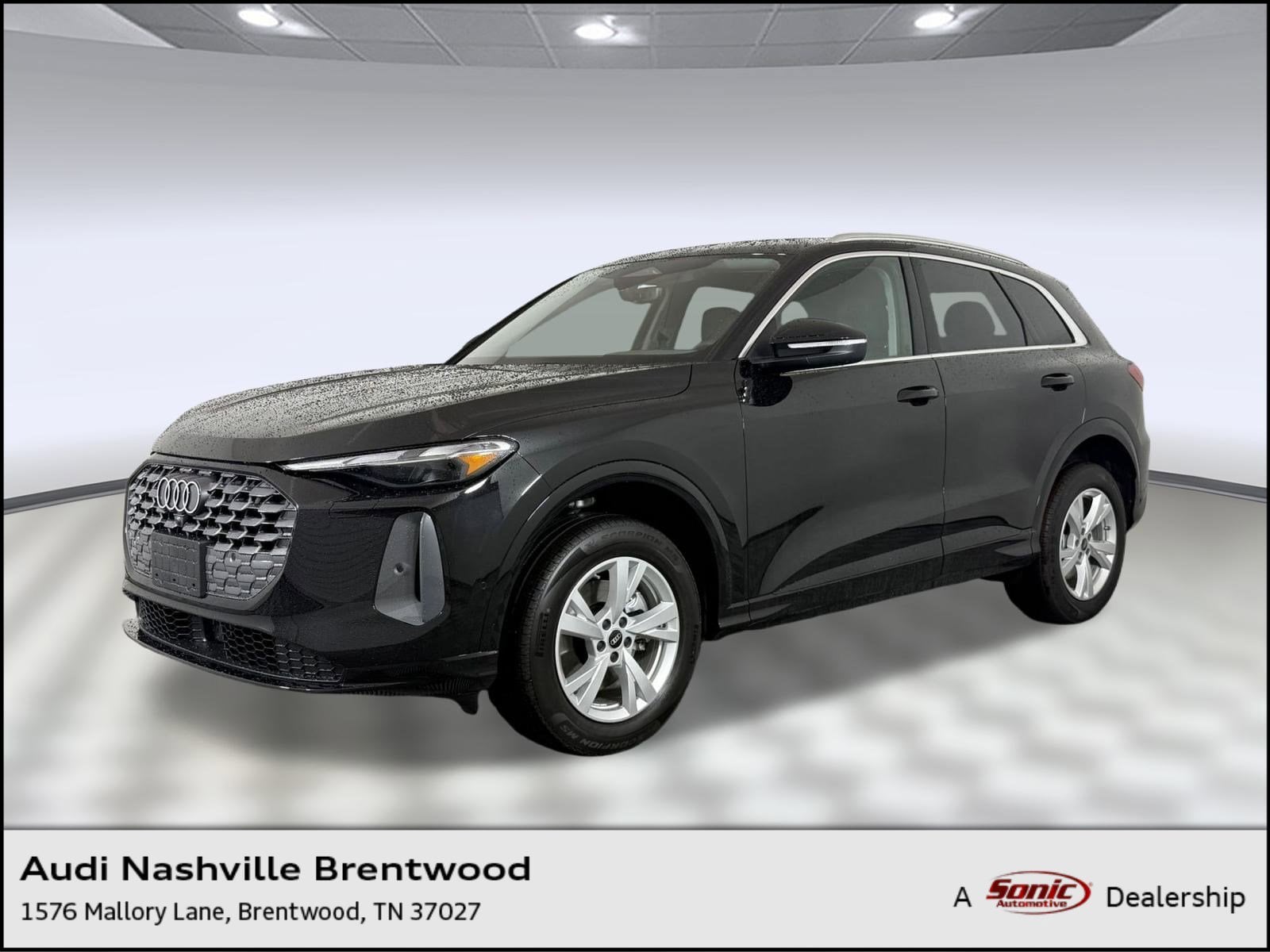 2025 Audi New Q5 Premium's photo