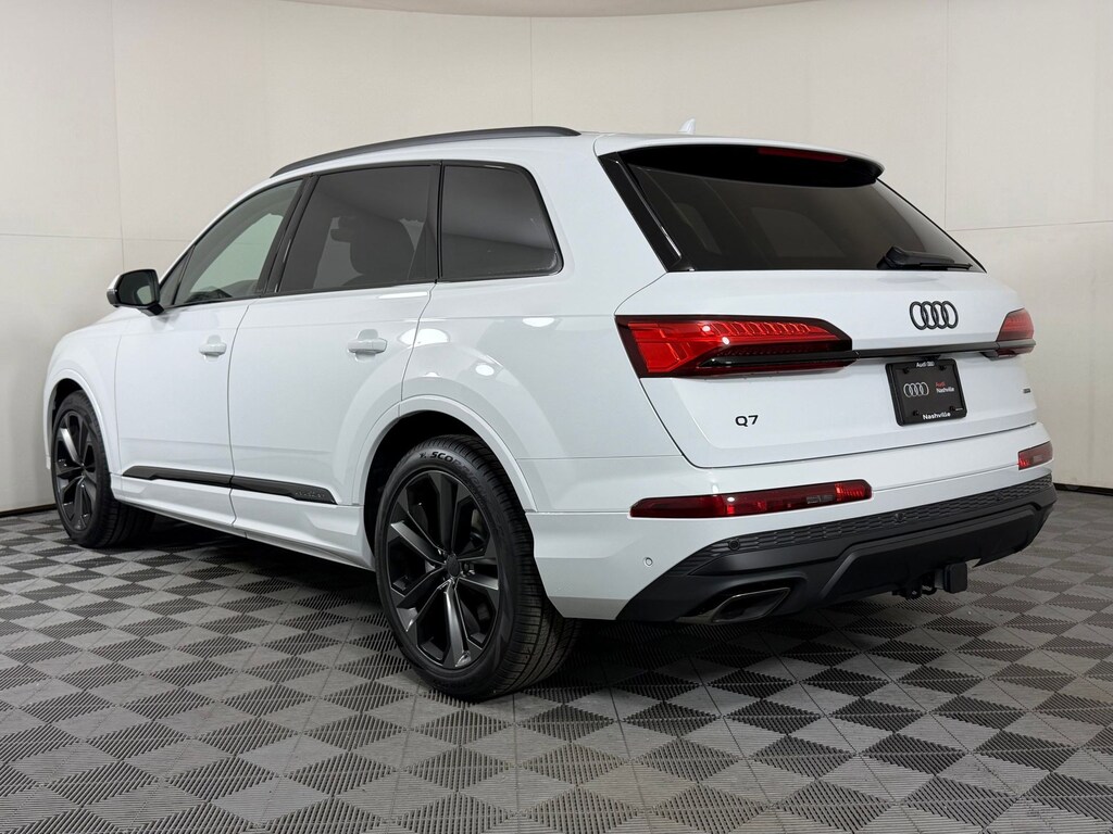 New 2026 Audi Q7 55 Premium Plus SUV