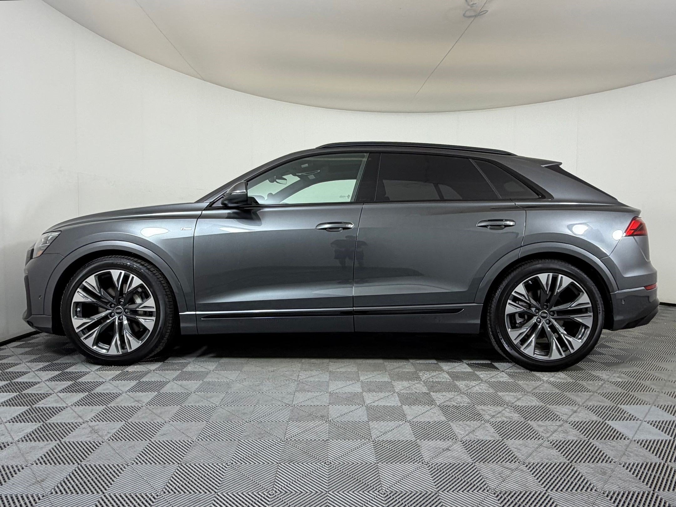 2027 Audi Q8 Prestige SUV