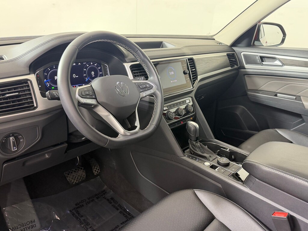 Used 2023 Volkswagen Atlas 3.6L V6 SE w/Technology SUV