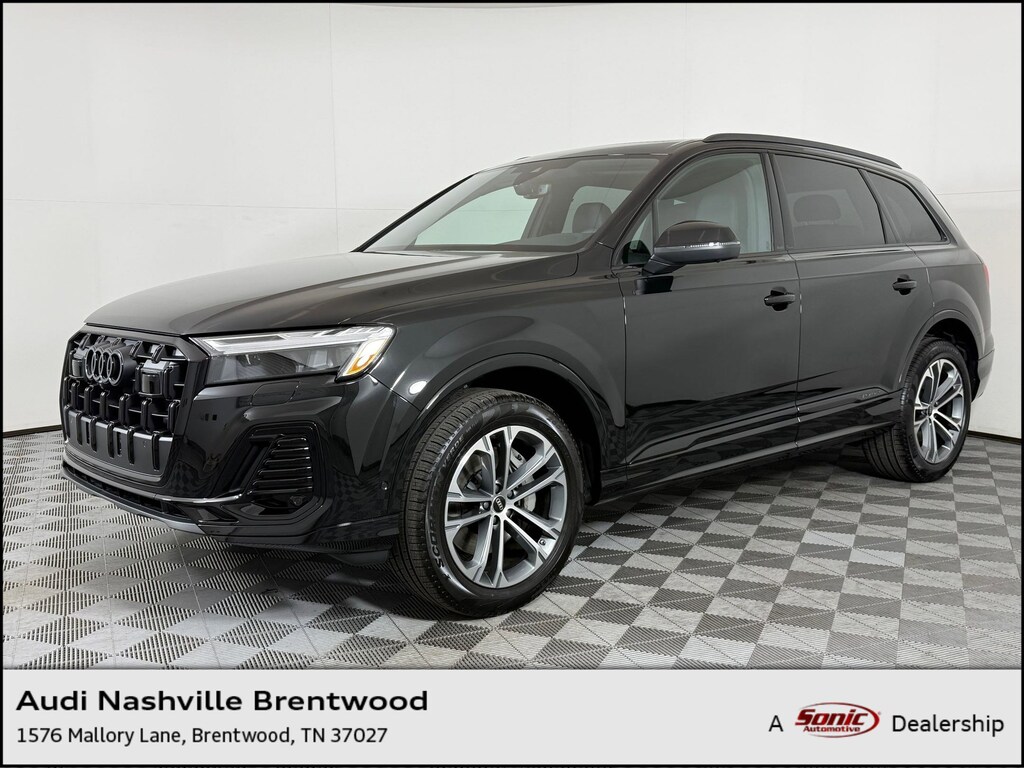 New 2026 Audi Q7 45 Premium SUV