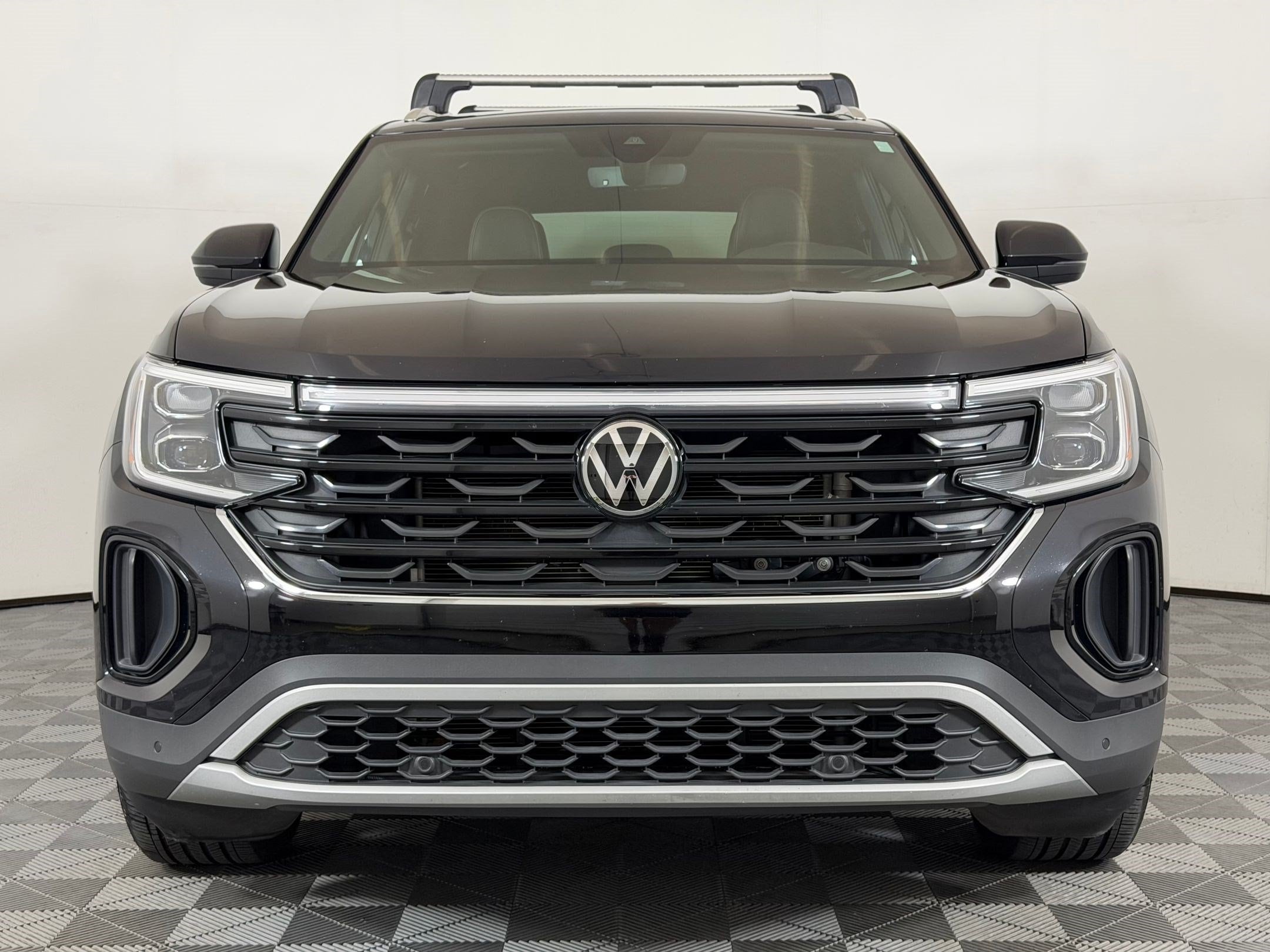 2024 Volkswagen Atlas Cross Sport 2.0T SE W/Technology SUV