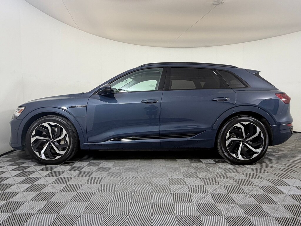 Used 2024 Audi Q8 e-tron Premium Plus SUV