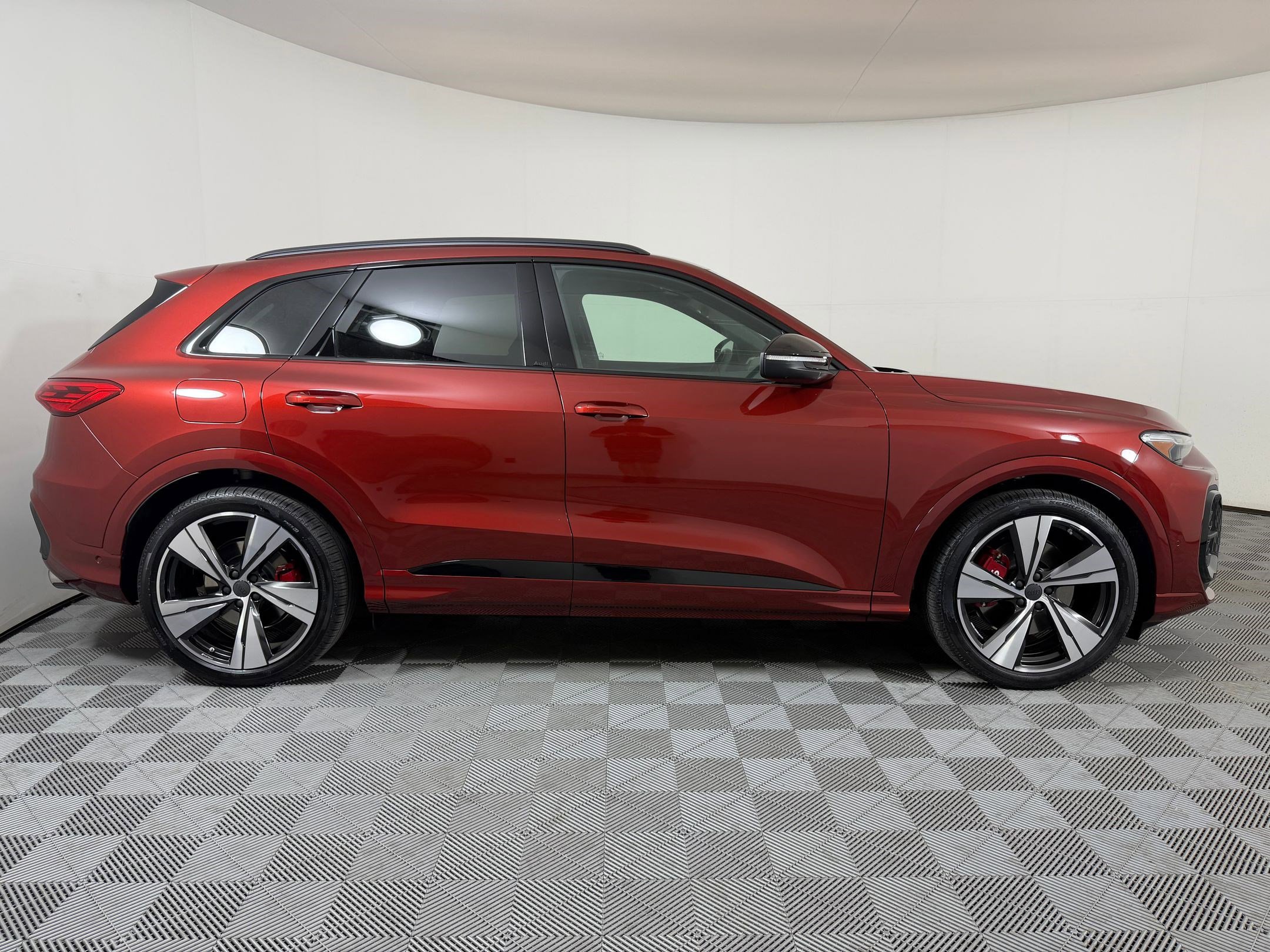 2026 Audi SQ5 Premium Plus SUV