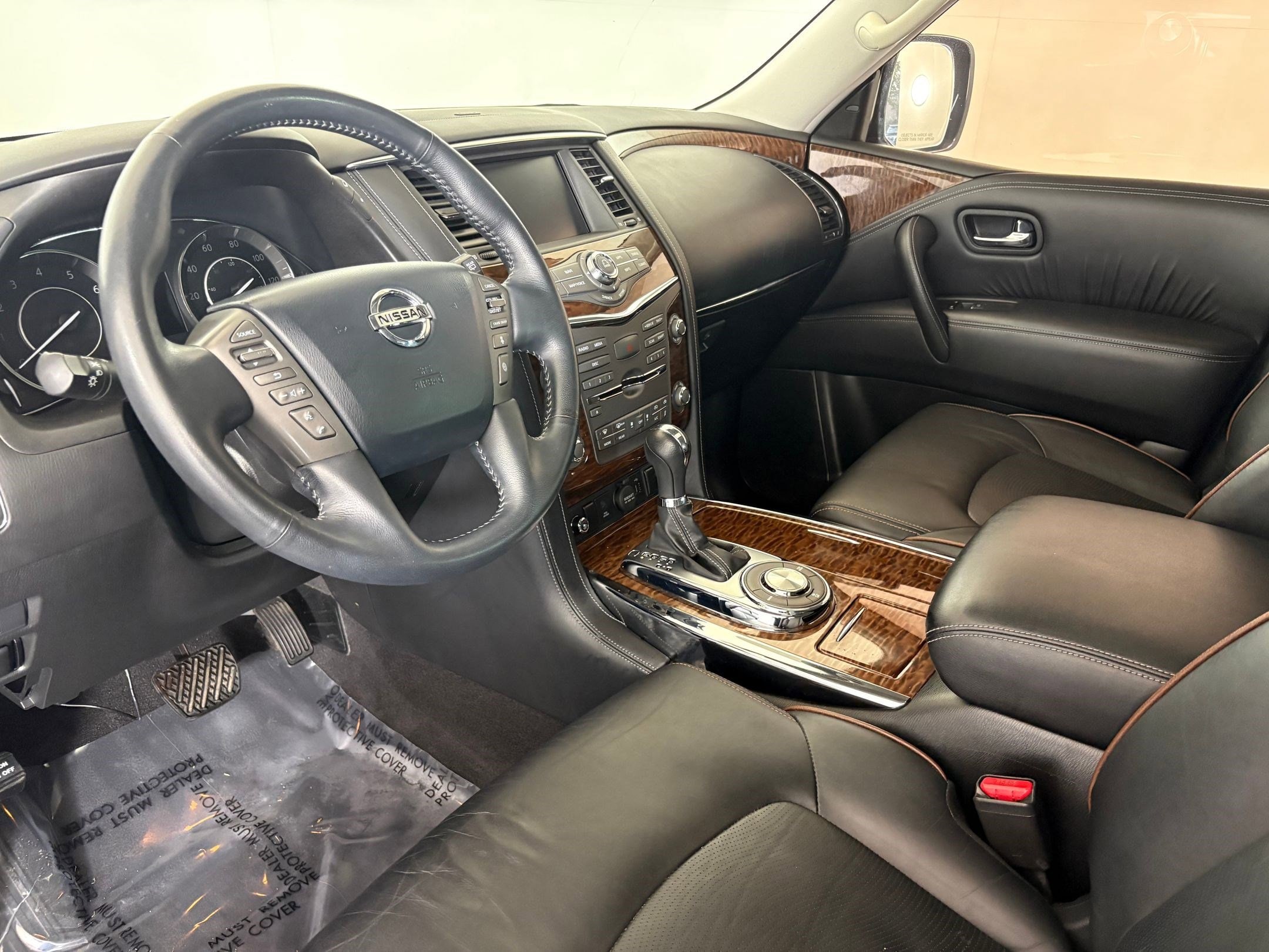 2018 Nissan Armada Platinum photo 4