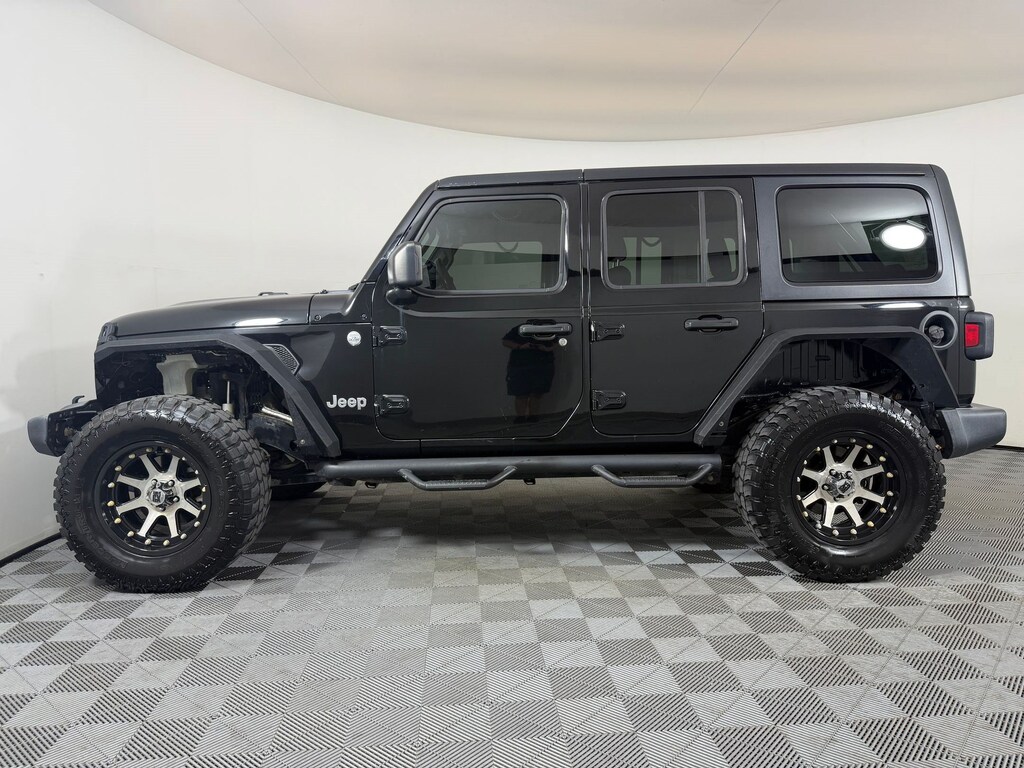 Used 2018 Jeep Wrangler Unlimited Sport S SUV