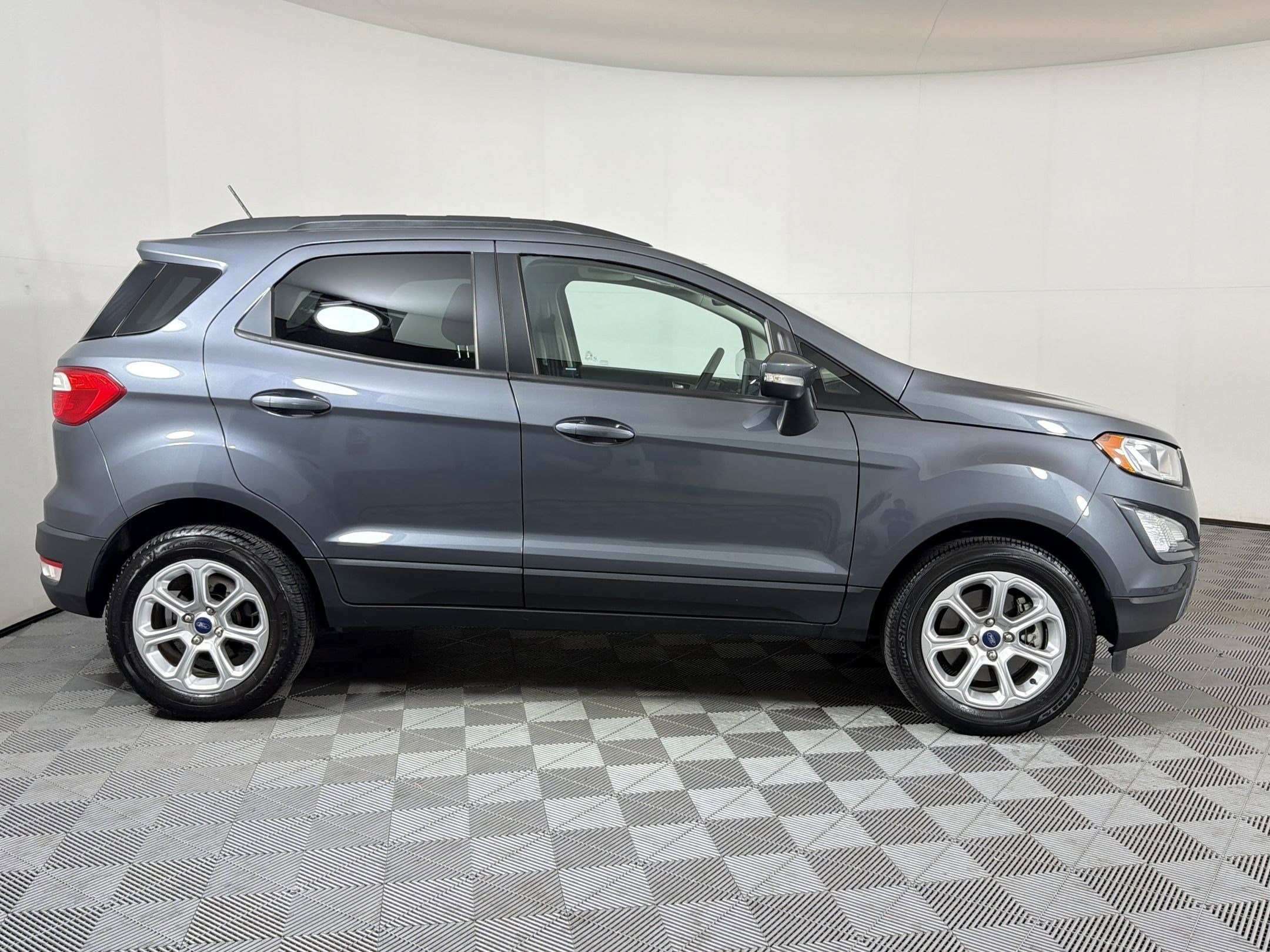 EcoSport SE SUV