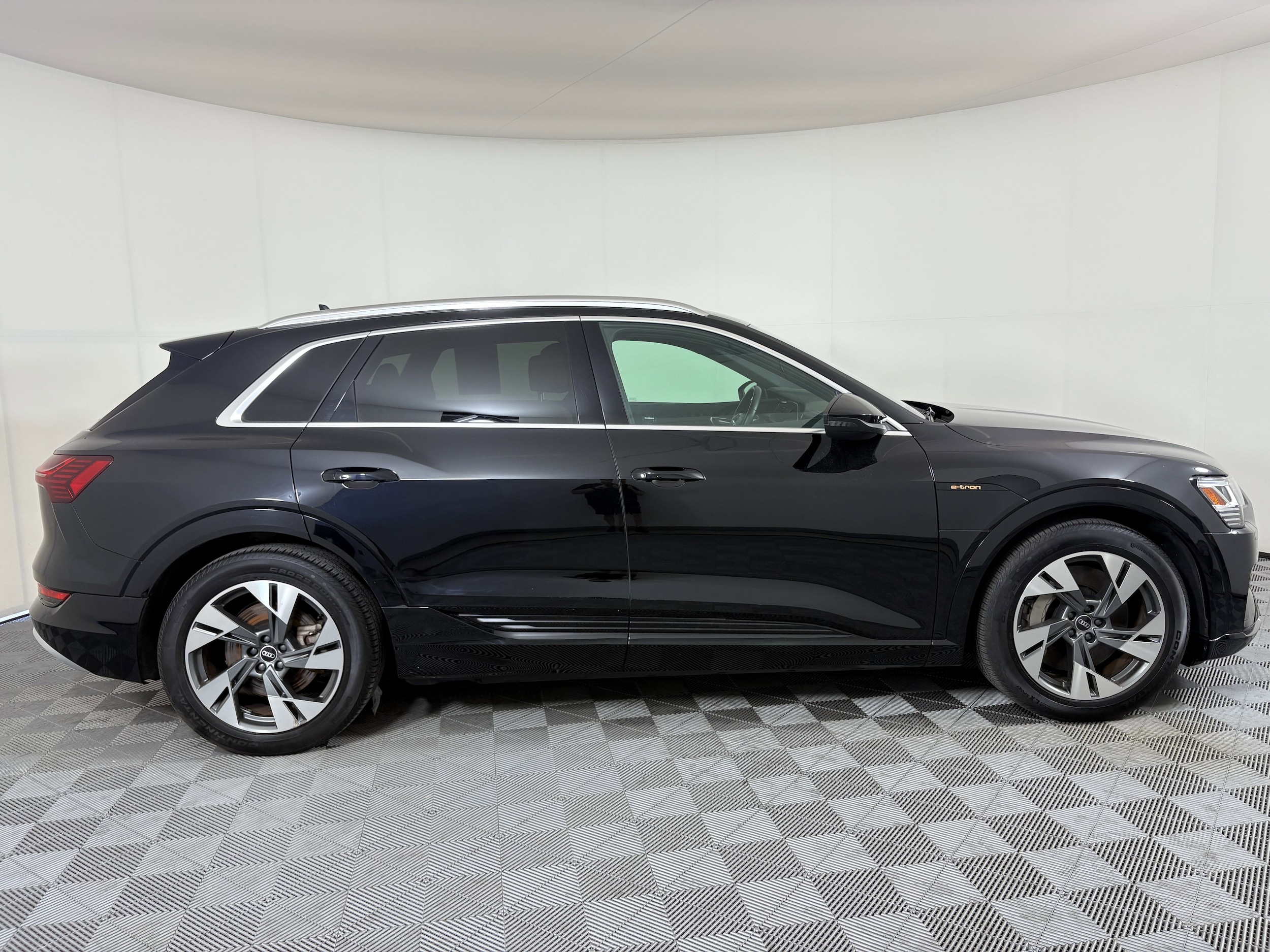 Used 2022 Audi e-tron Premium with VIN WA1AAAGE7NB007428 for sale in Brentwood, TN