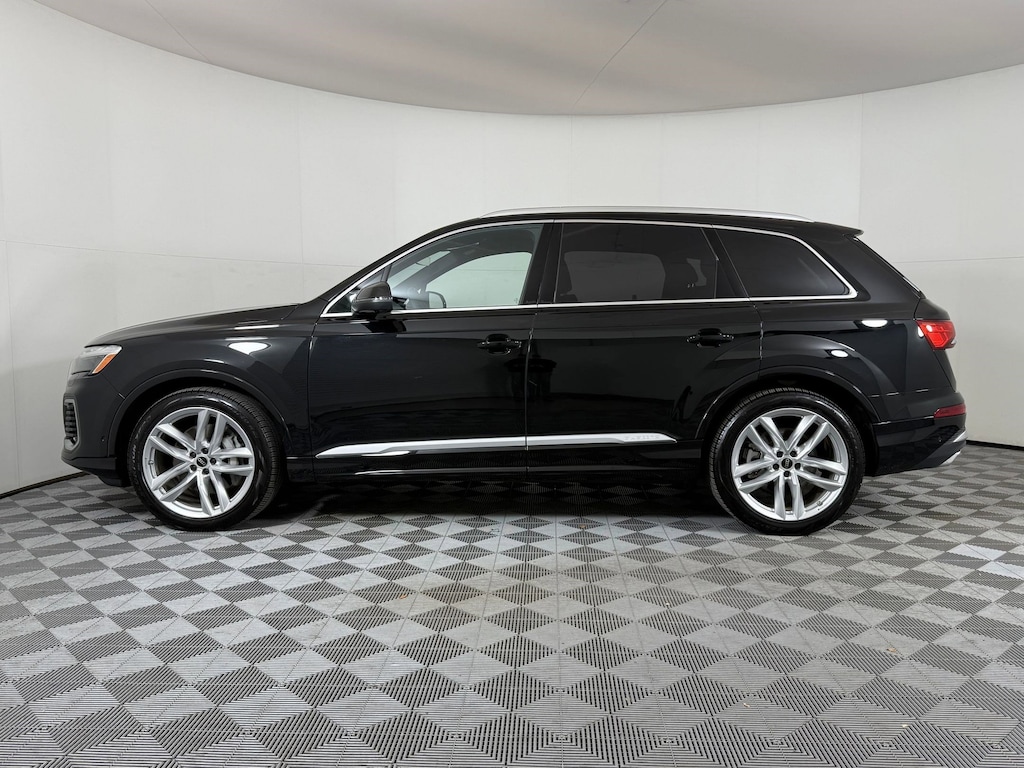 Certified 2025 Audi Q7 Premium Plus SUV