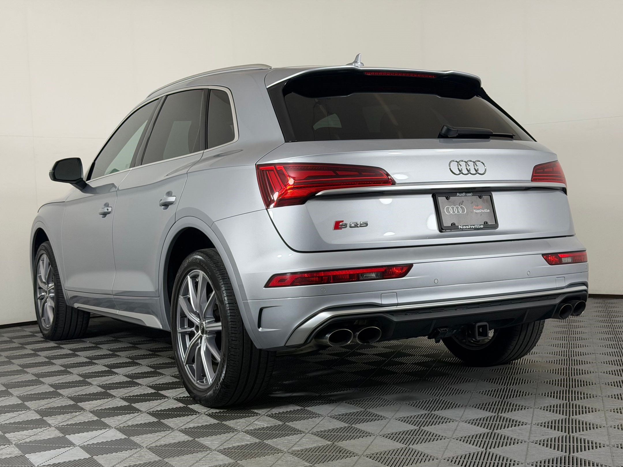 2022 Audi SQ5 Premium Plus SUV