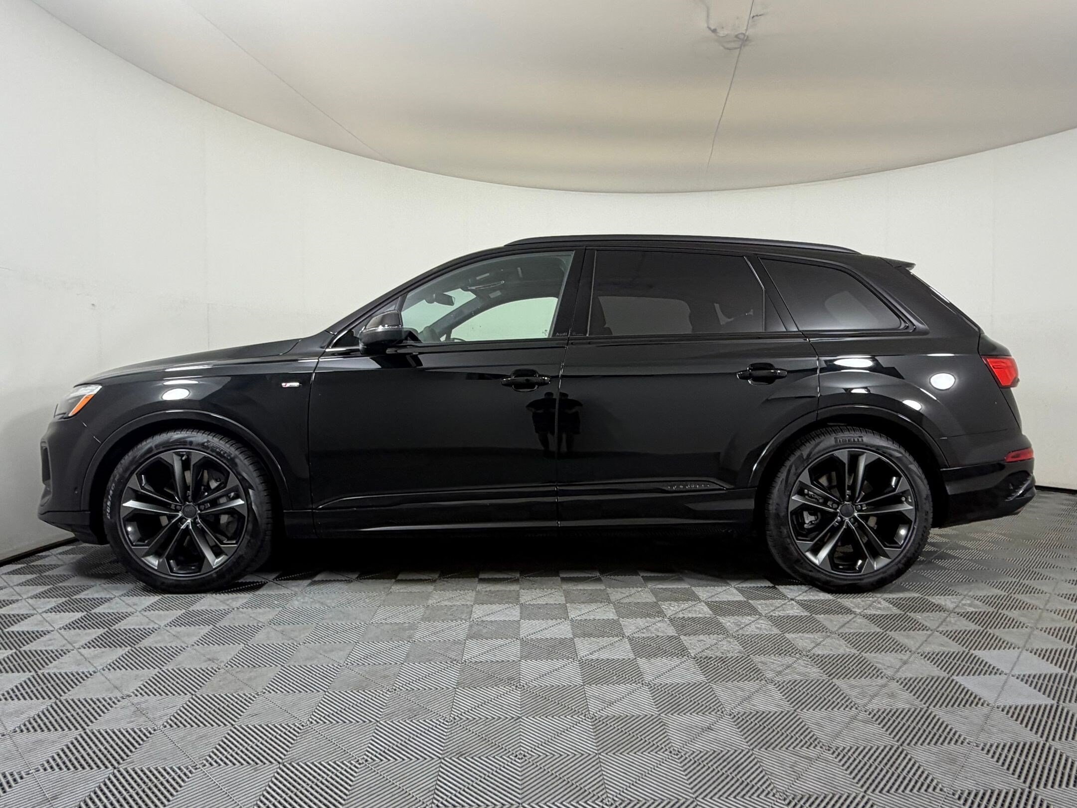 2026 Audi Q7 Prestige SUV