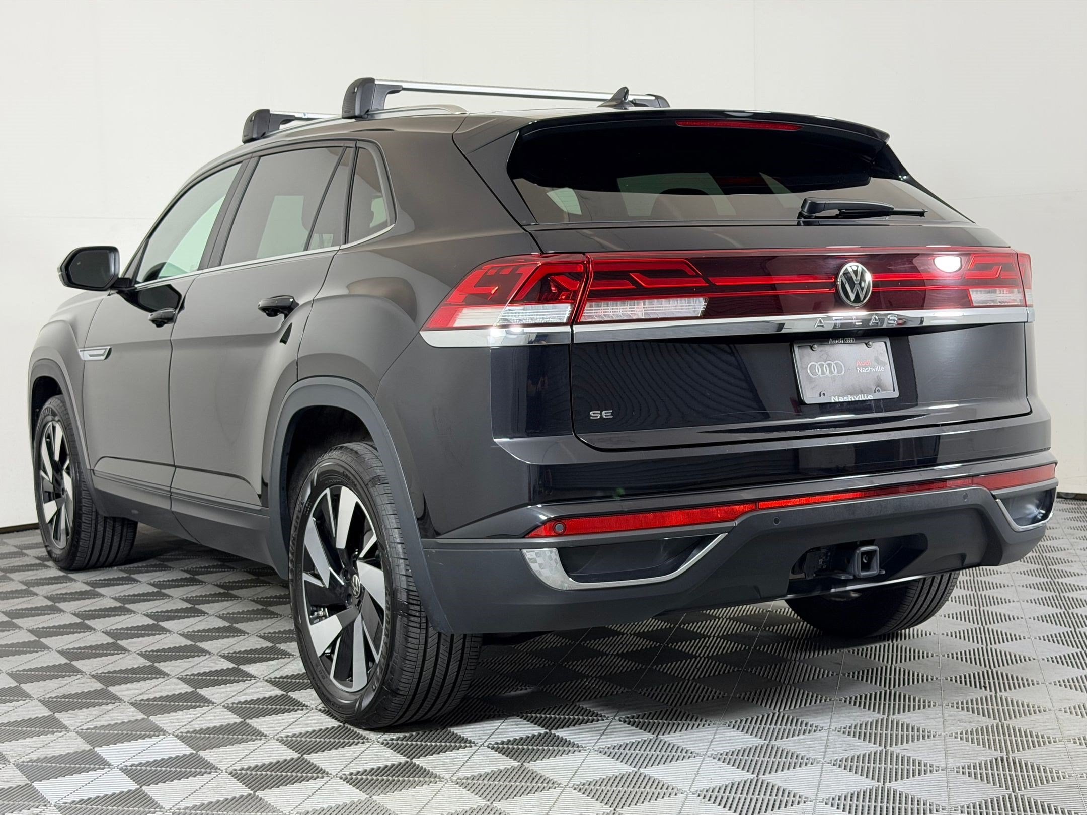 2024 Volkswagen Atlas Cross Sport 2.0T SE W/Technology SUV