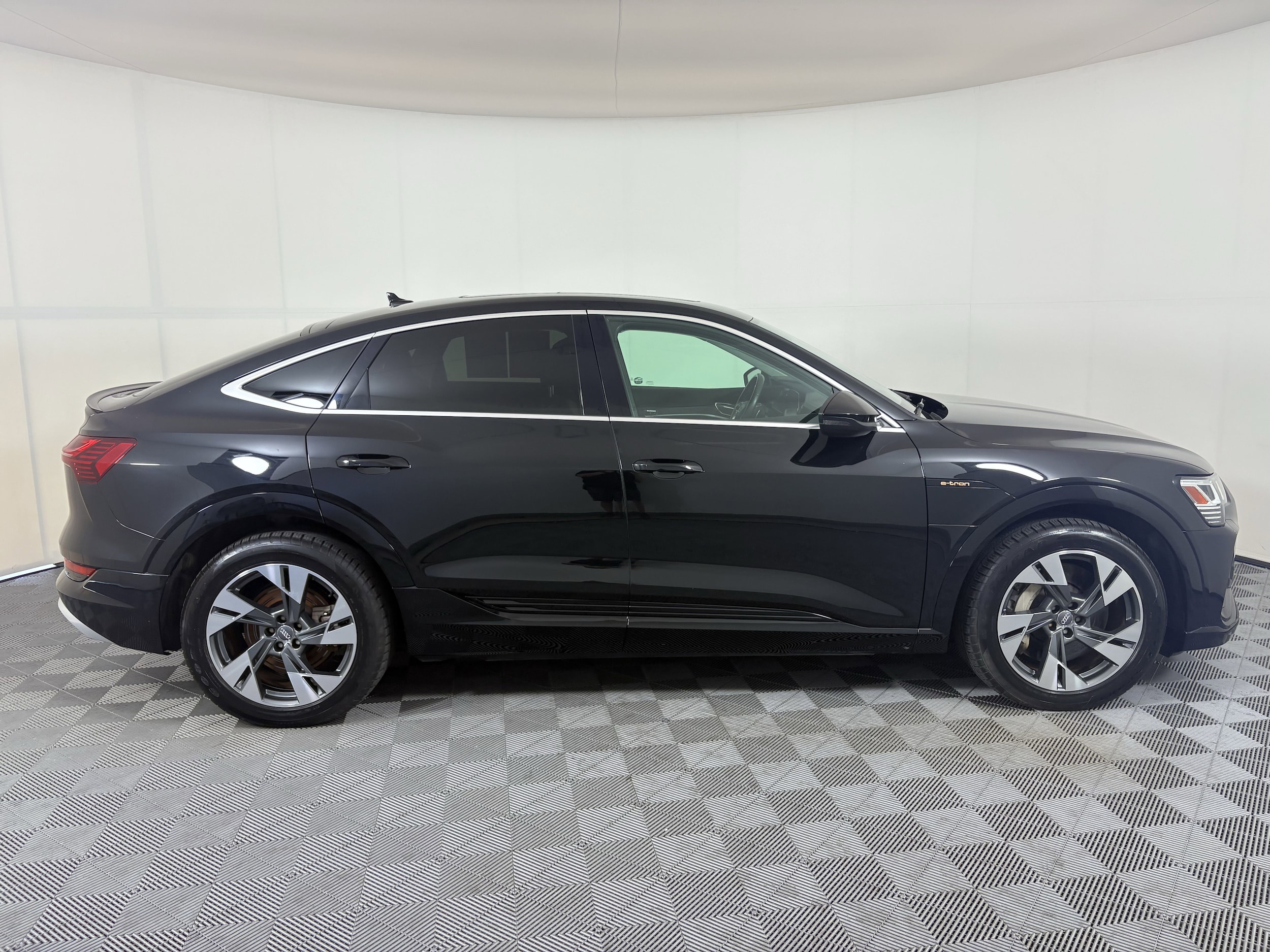 Used 2021 Audi e-tron Sportback Premium with VIN WA11AAGE5MB001416 for sale in Brentwood, TN