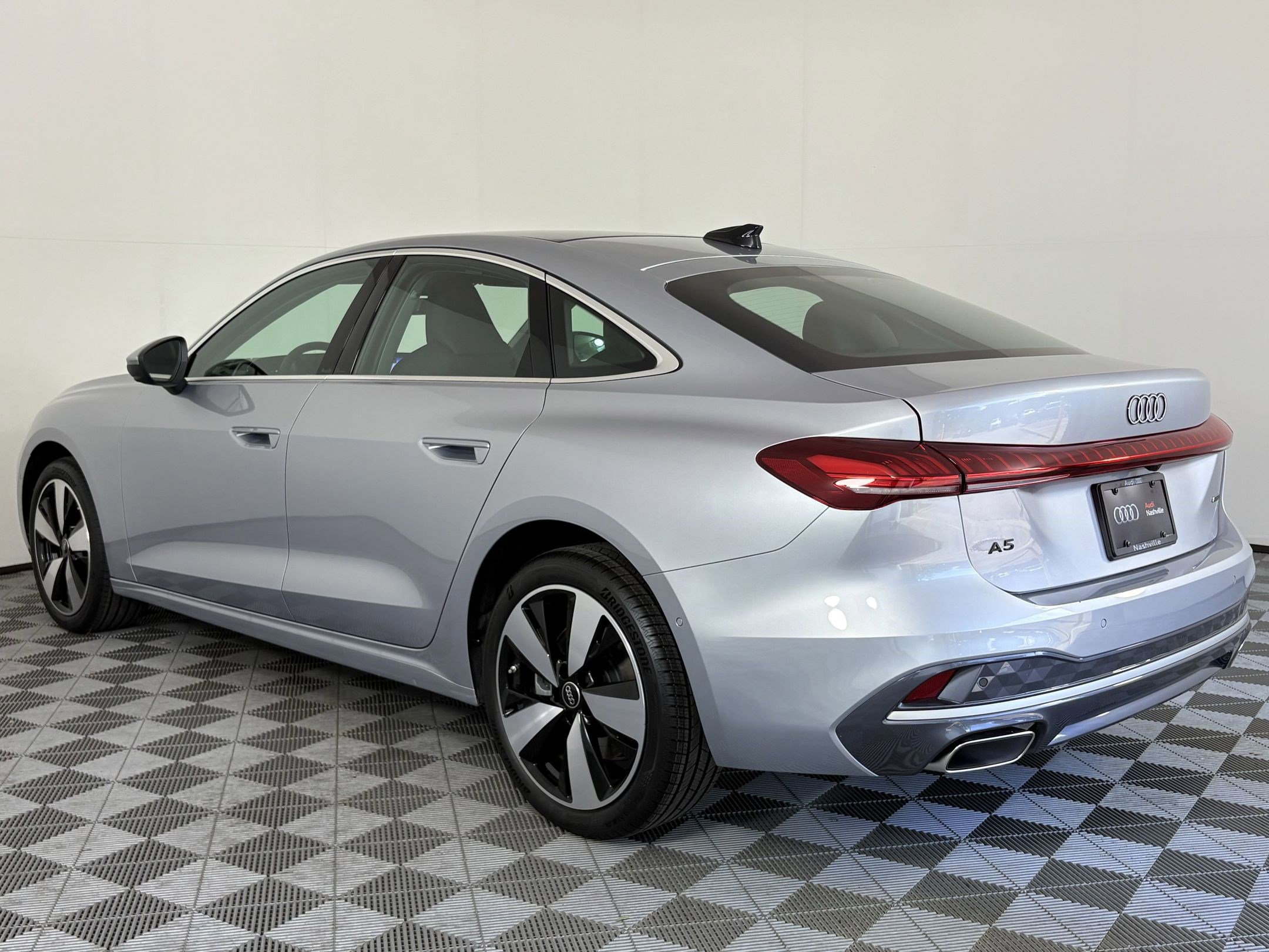 2025 Audi A5 2.0T Premium Plus photo 3