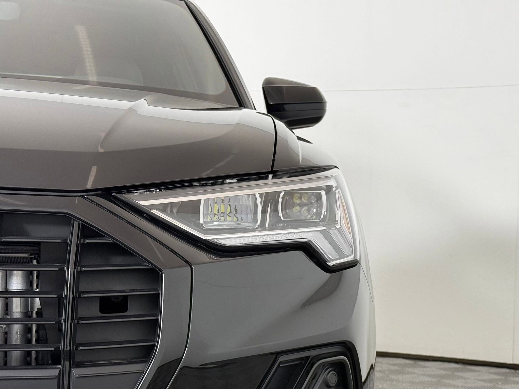 2025 Audi Q3 S Line Premium - Photo 10