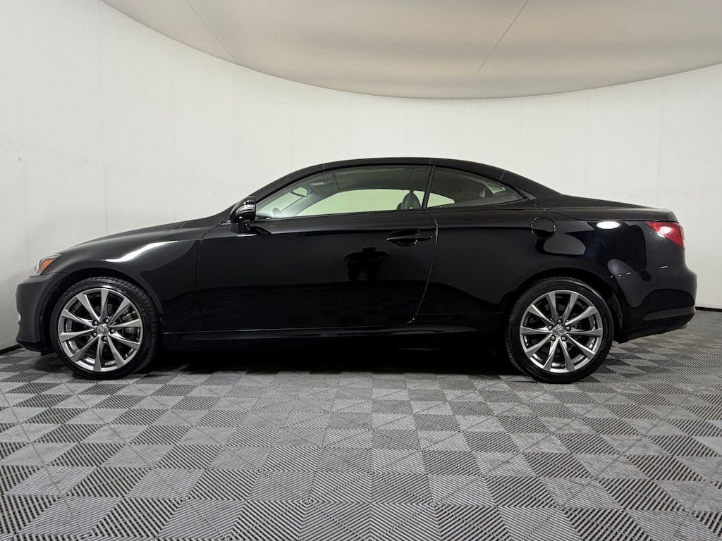 Used 2014 Lexus IS 250C 2dr Conv Convertible