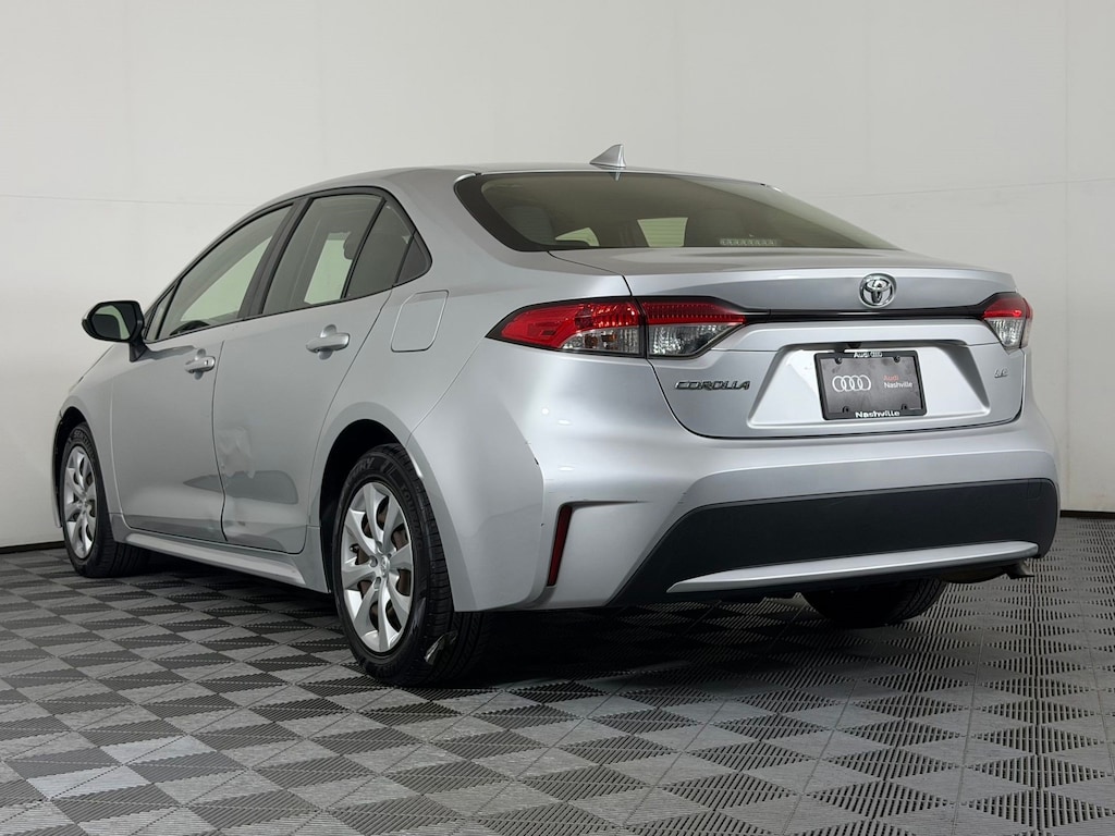 Used 2020 Toyota Corolla LE Sedan