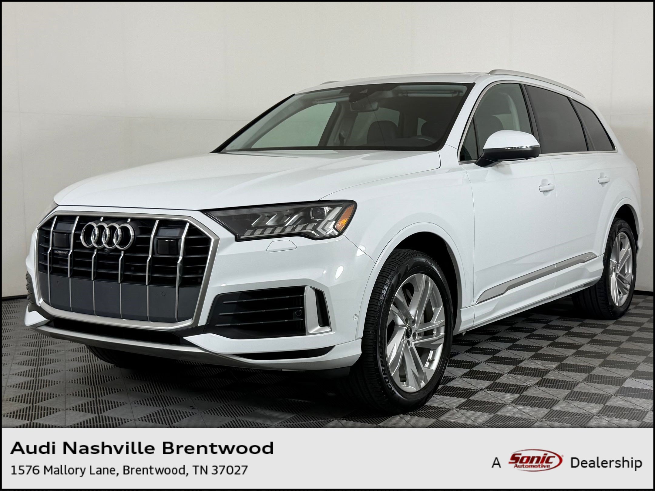 Used 2024 Audi Q7 Premium Plus