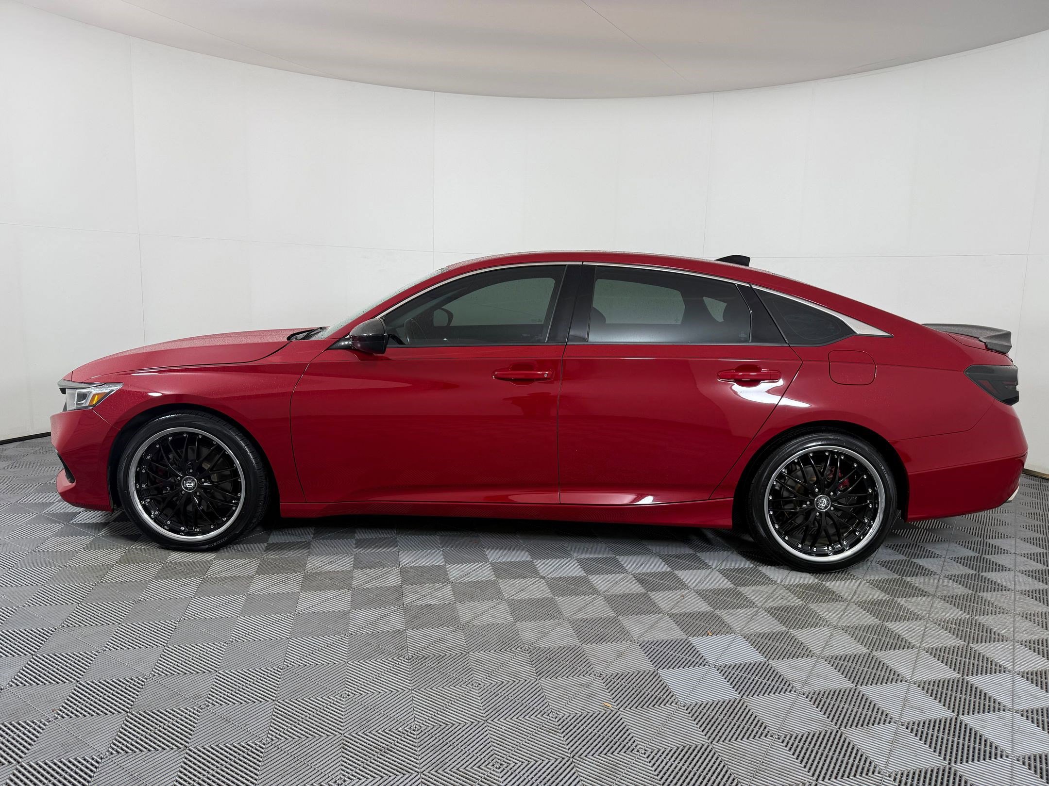 2021 Honda Accord Sport photo 2