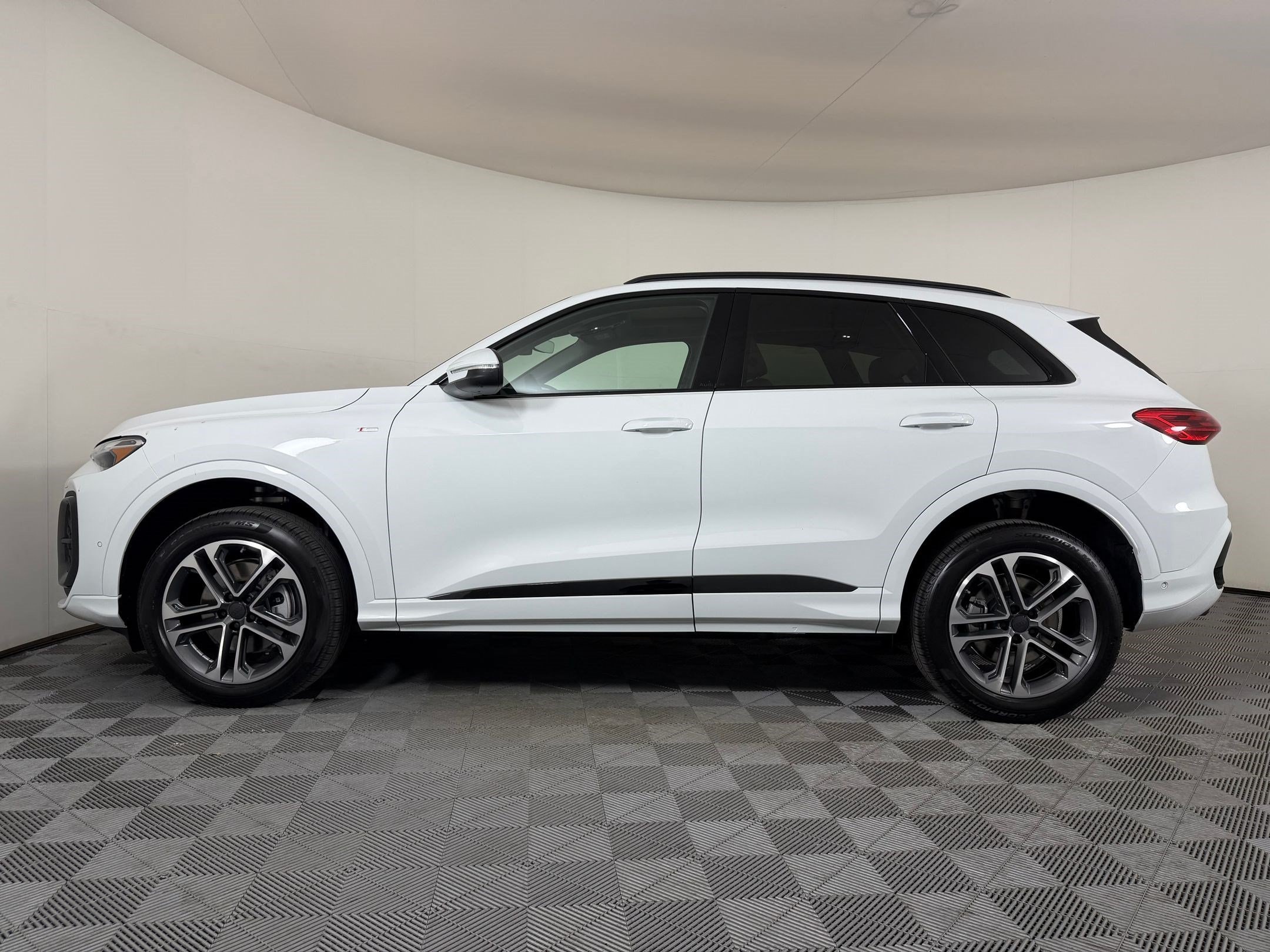 2026 Audi Q5 Premium SUV