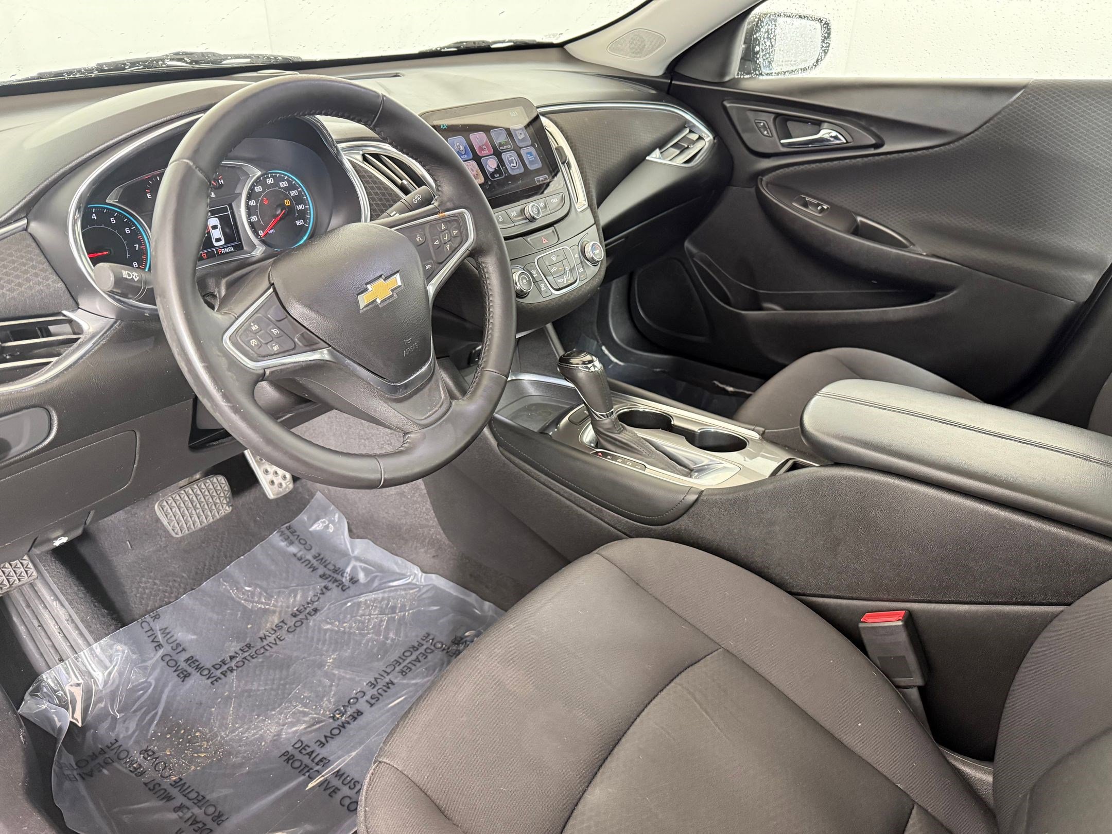 2017 Chevrolet Malibu 1LT photo 4