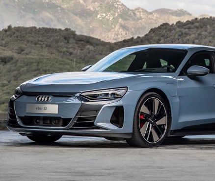 2022 Audi e-tron® GT Front End & Grille